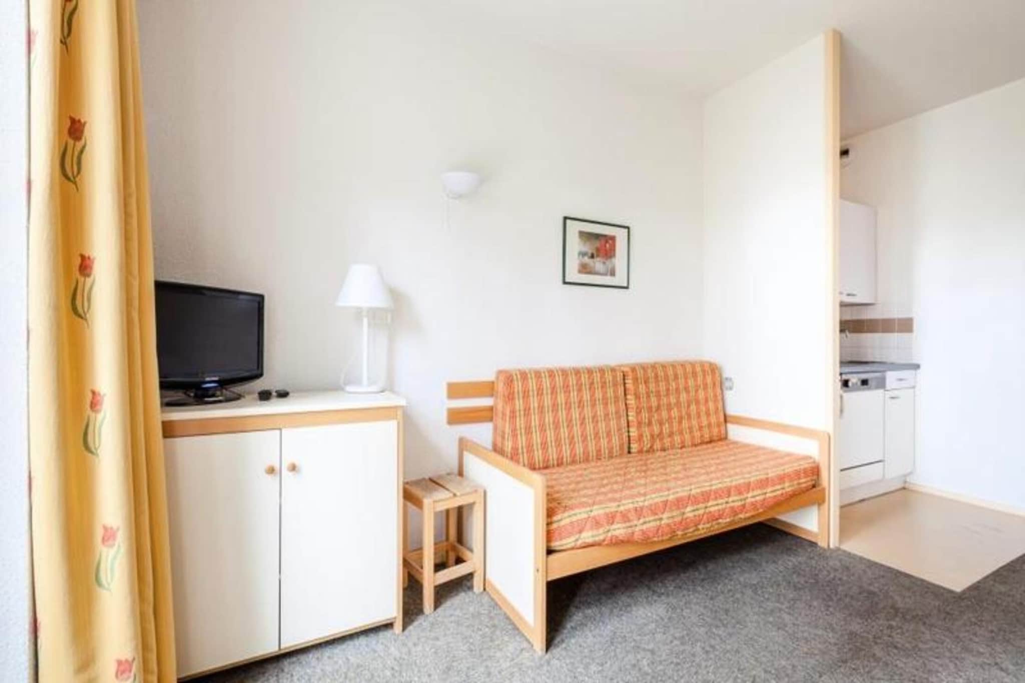 Apartment in Vars near Le Point Show