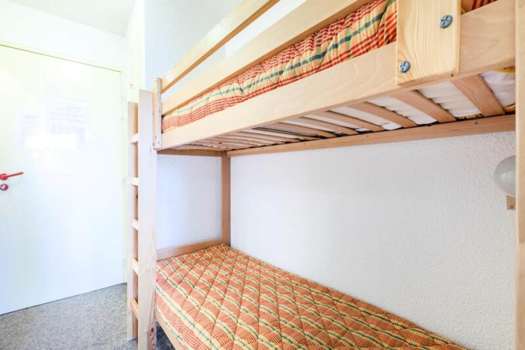 Studio in Village Center near Chavannes Gondola