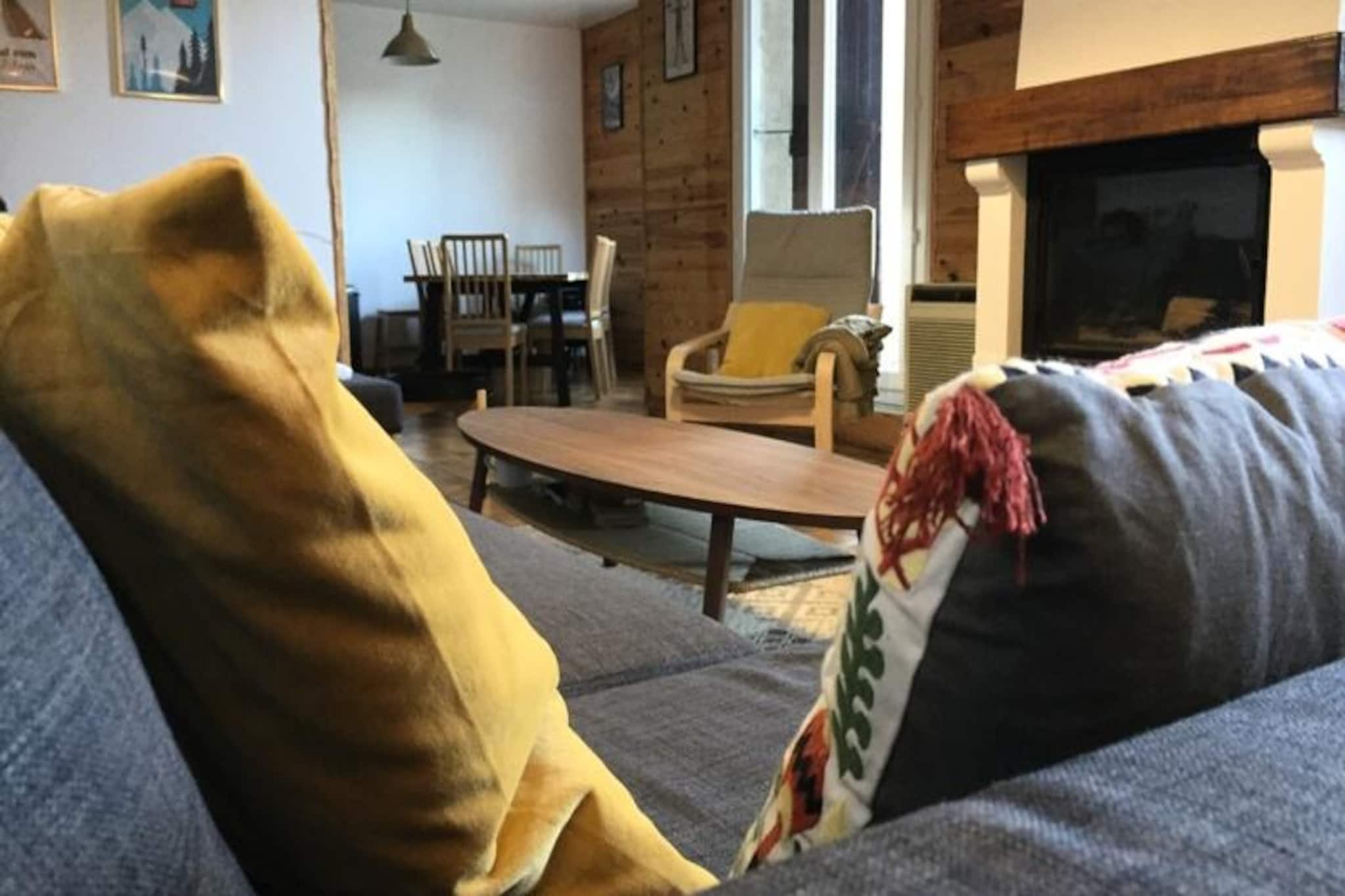 Chalet in Vars with Stunning Mountain Views