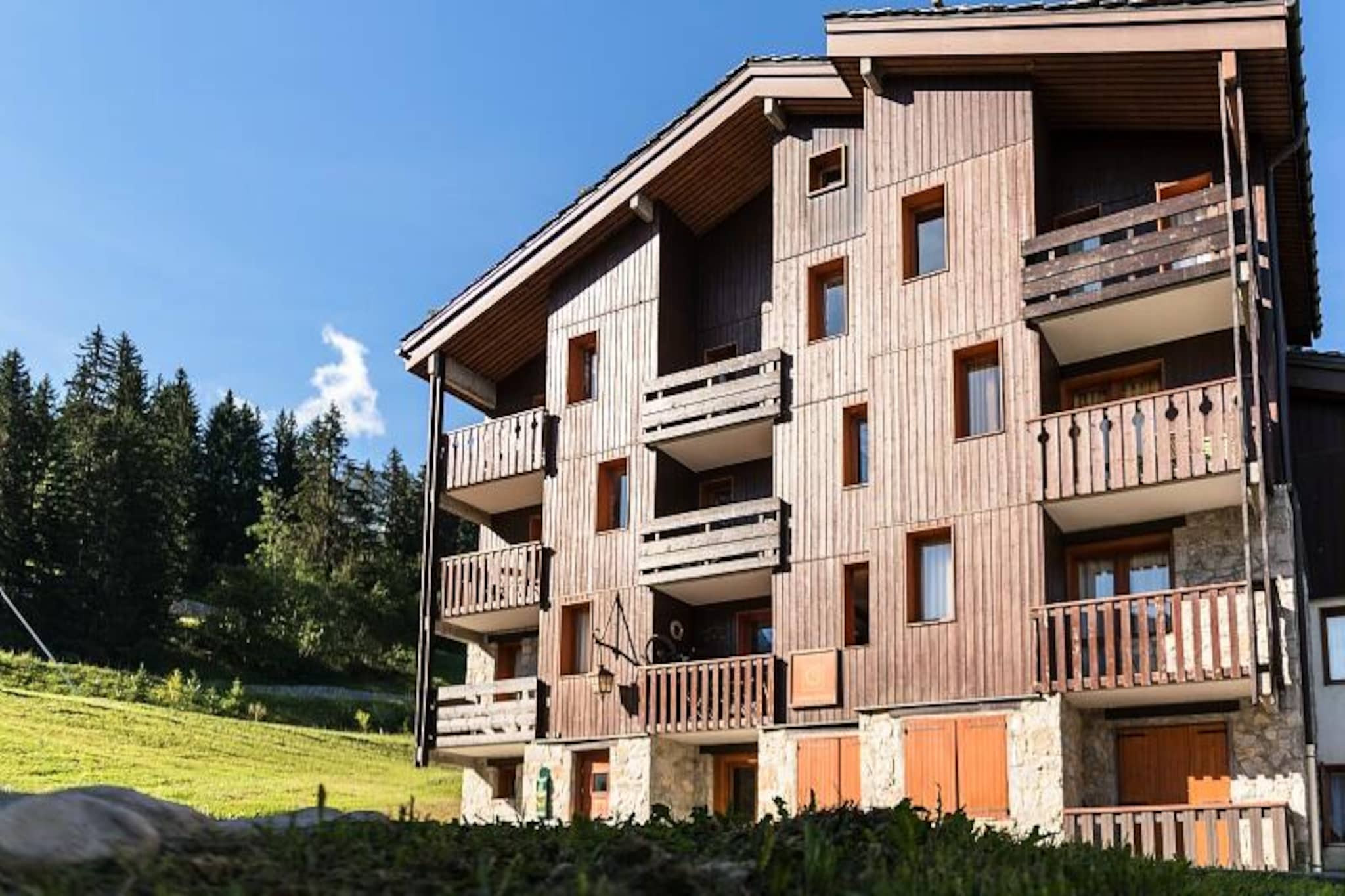 Studio in Valmorel with Ski-In/Ski-Out Access