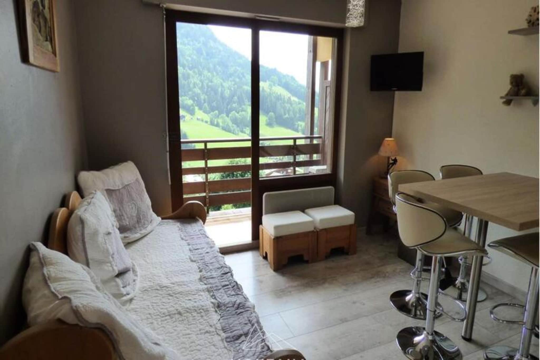 Studio in Nant Robert with Aravis Views