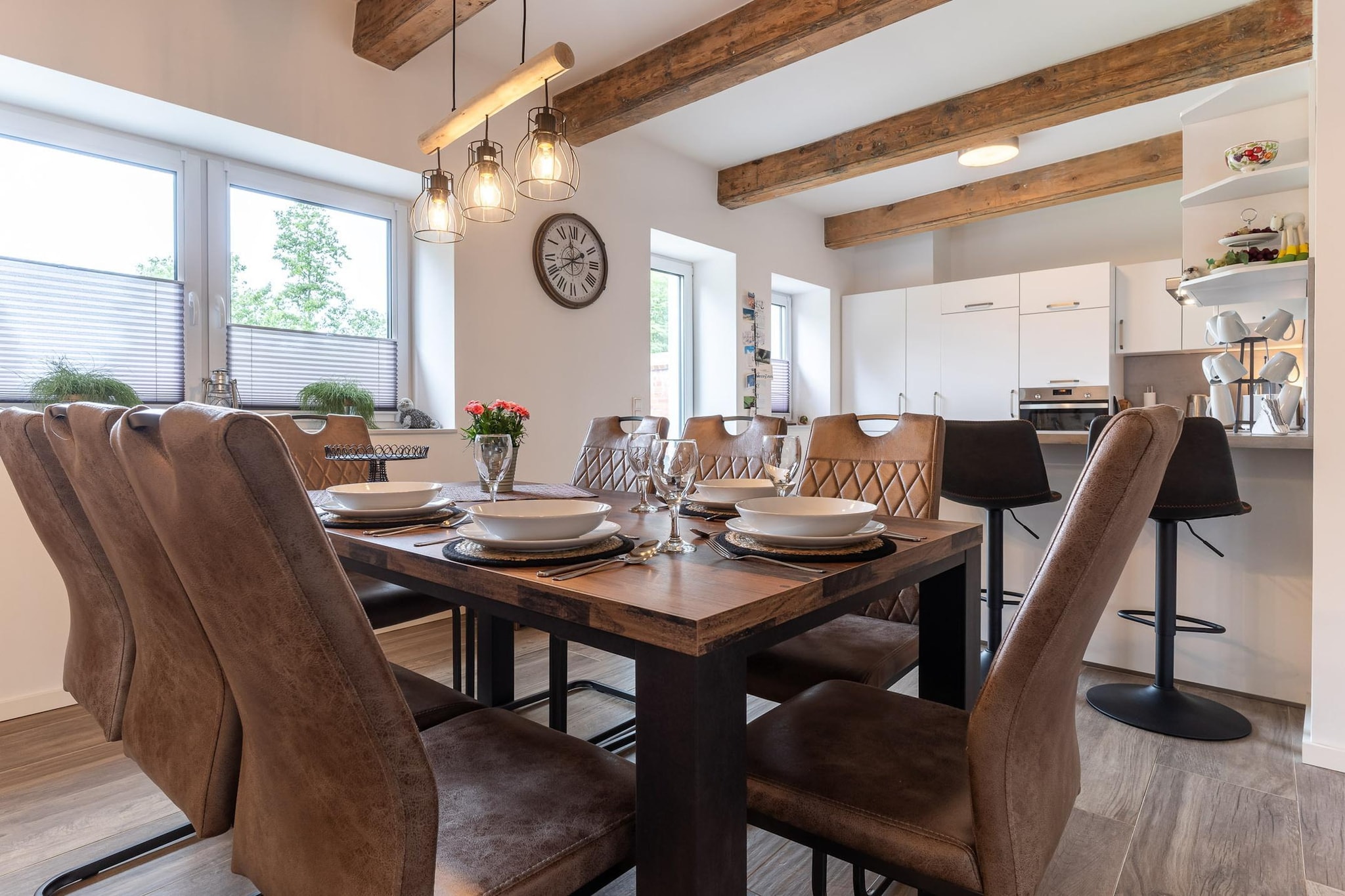 Ferienhaus Bi de Kark - Eetkamer
