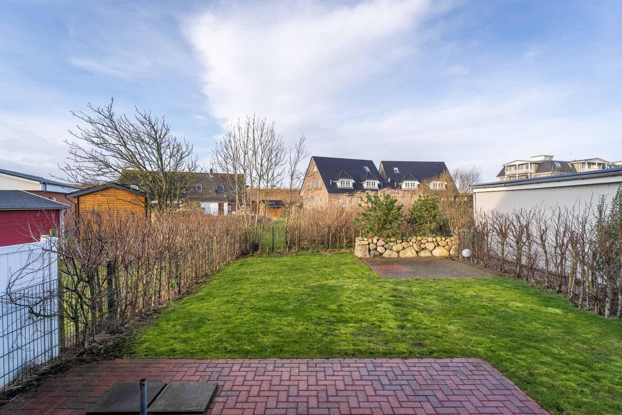 DHH Meerblick - Garten Sommer