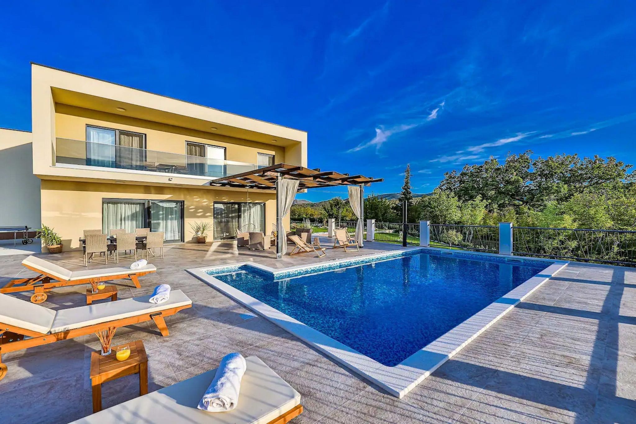 Luxurious Sanctuary Villa Primorski Dolac with Pool - Three Bedroom Villa with Pool-Pool