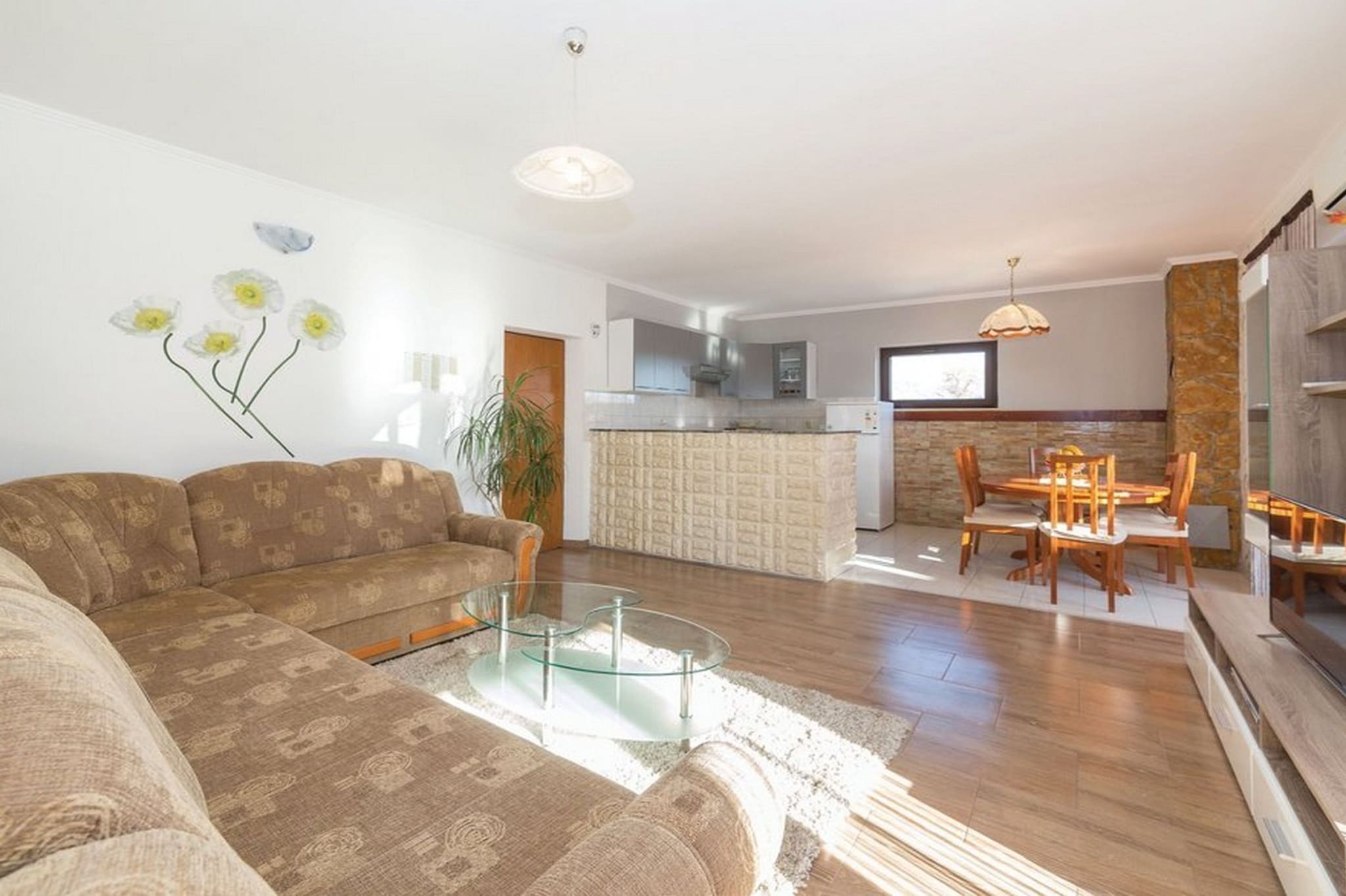 Cozy Nook Apartment Kastel Stari - Three Bedroom Apartment with Terrace
