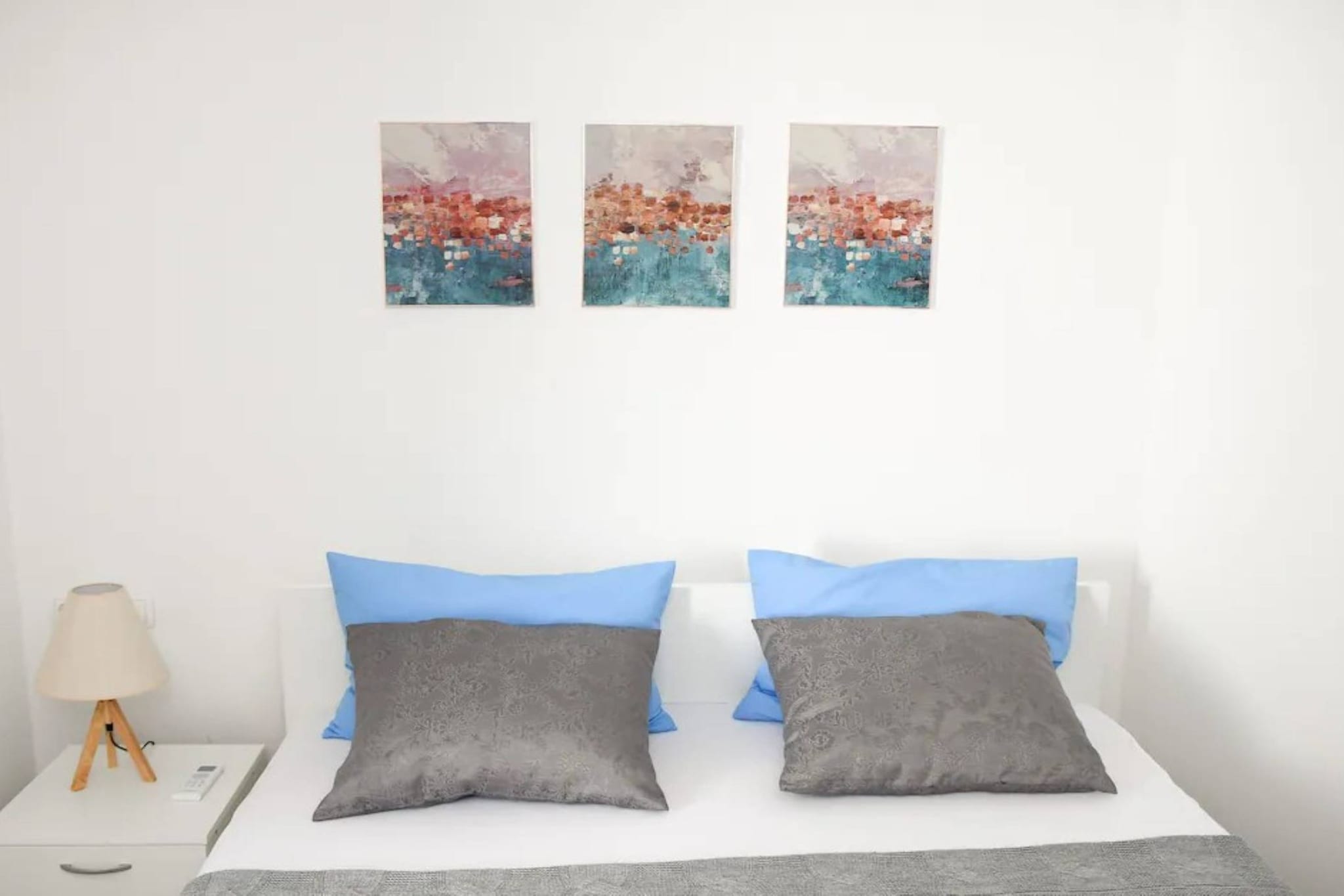Stylish Okrug Gornji Apartment with Terrace and Patio - Two Bedroom Apartment with Terrace-Bedroom