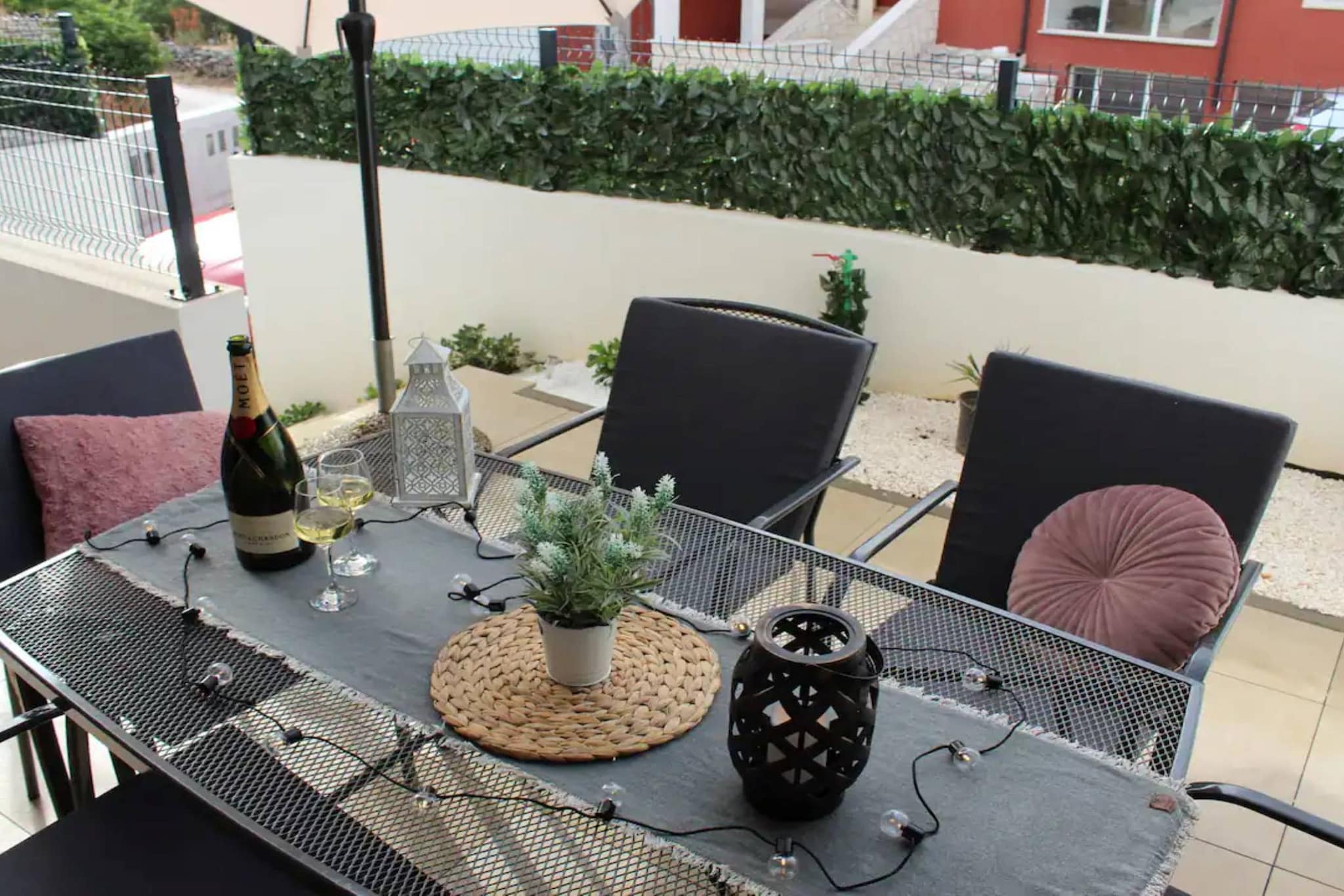 Stylish Okrug Gornji Apartment with Terrace and Patio - Two Bedroom Apartment with Terrace-Terrace balcony