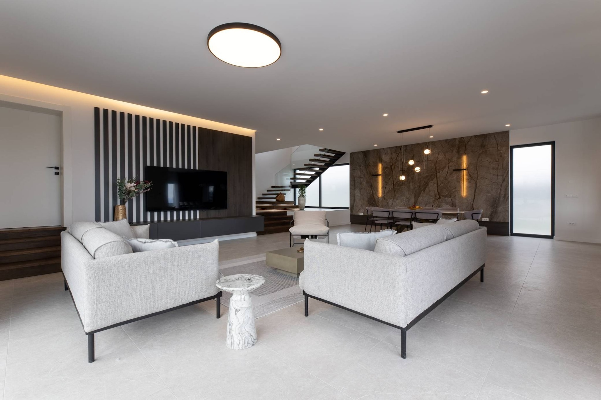 Moonlit Mirage Villa with Pool, Gym and Sauna - Five Bedroom Villa with Pool