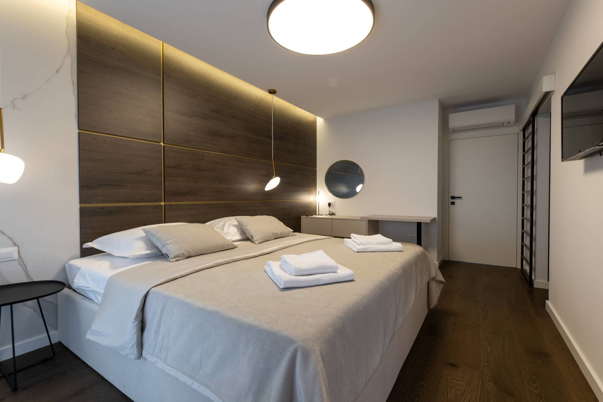 Moonlit Mirage Villa with Pool, Gym and Sauna - Five Bedroom Villa with Pool-Schlafzimmer