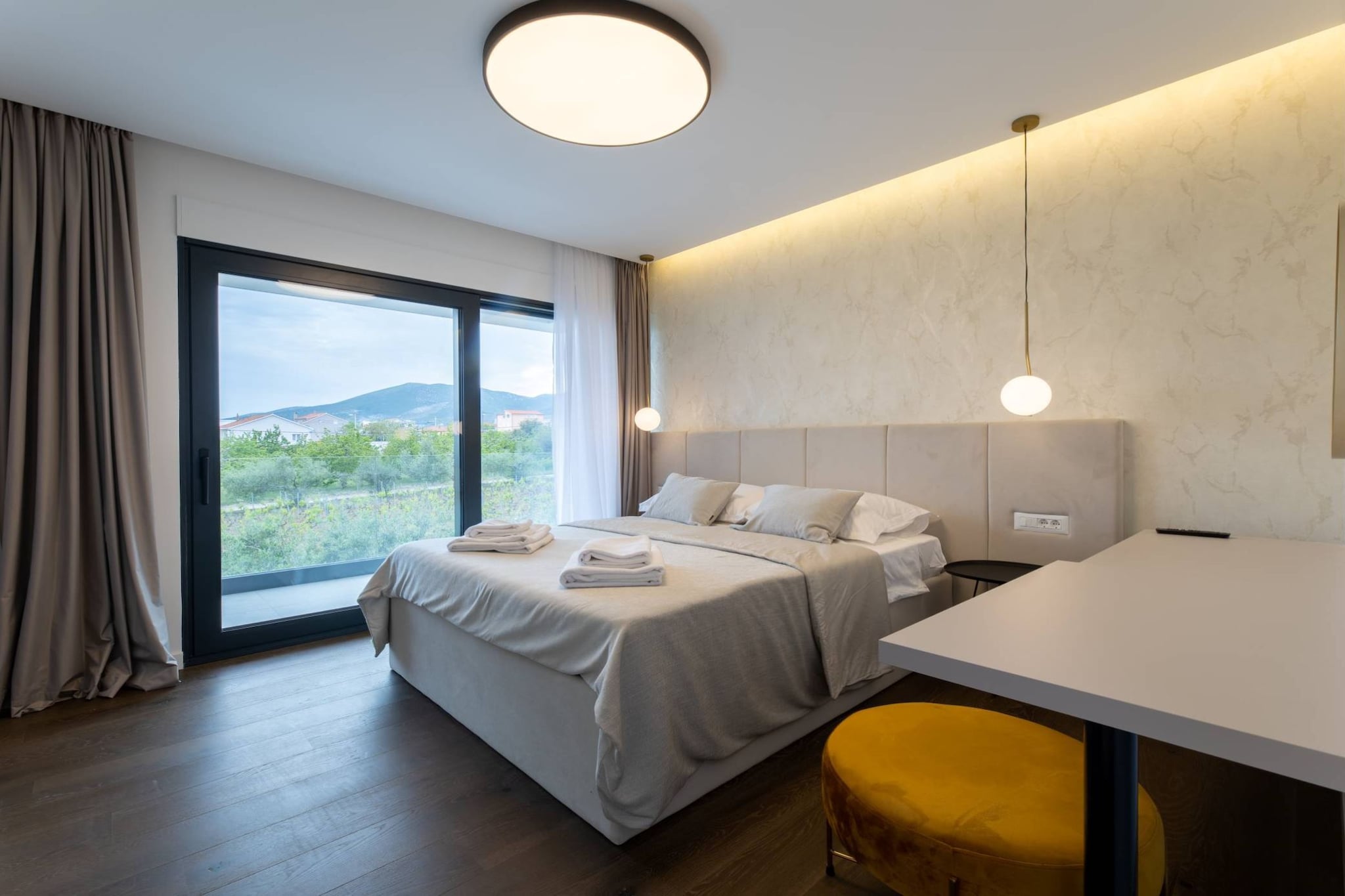 Moonlit Mirage Villa with Pool, Gym and Sauna - Five Bedroom Villa with Pool-Schlafzimmer