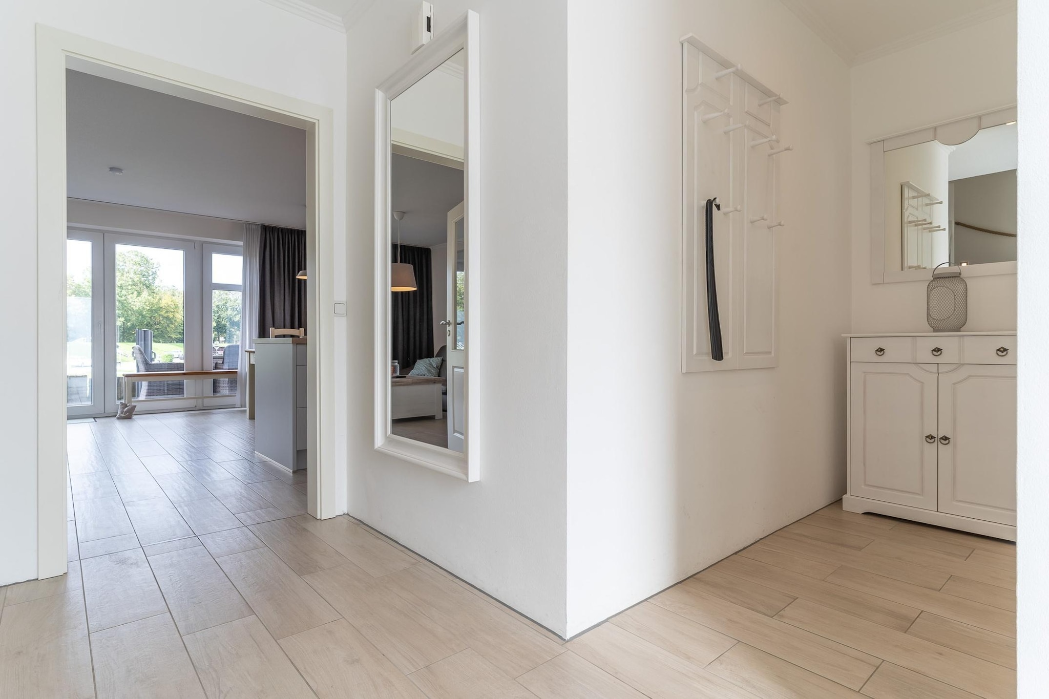 Haus Poller 25 - Landing