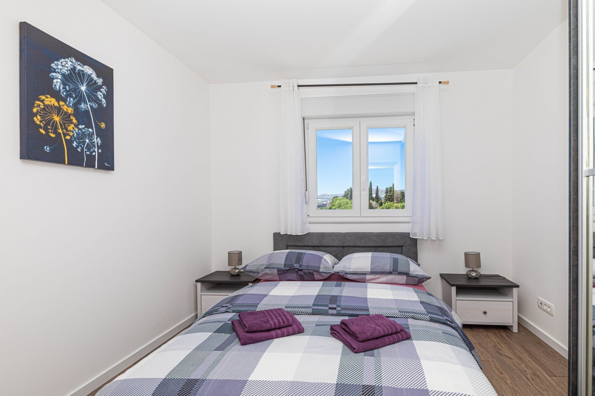 Elegant Kastel Novi Apartment with Sea View Balcony - Two Bedroom Apartment with Sea View and Balcony-Schlafzimmer