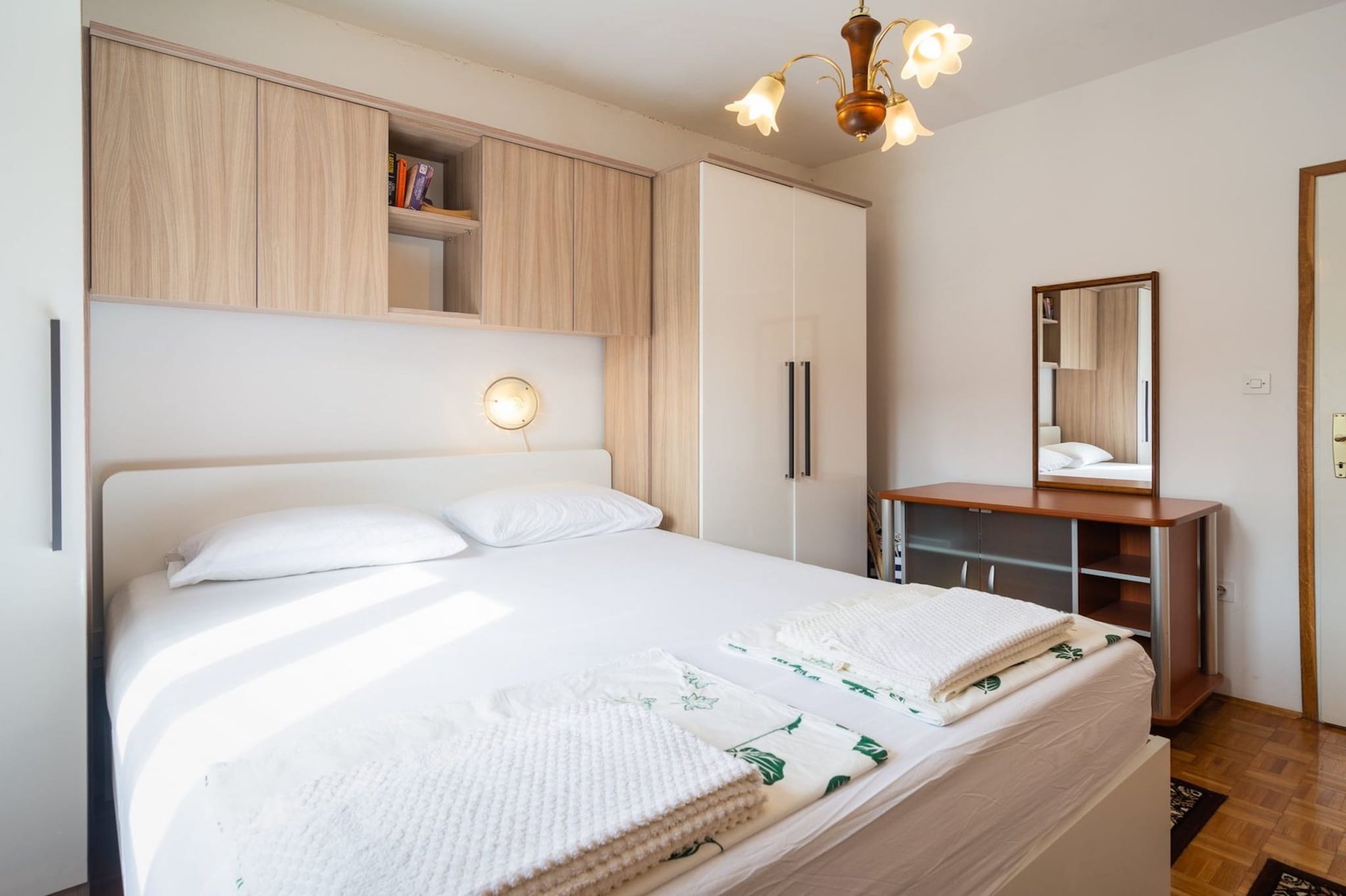 Apartments Sunshine Sutivan - Two Bedroom Apartment with Balcony-Slaapkamer
