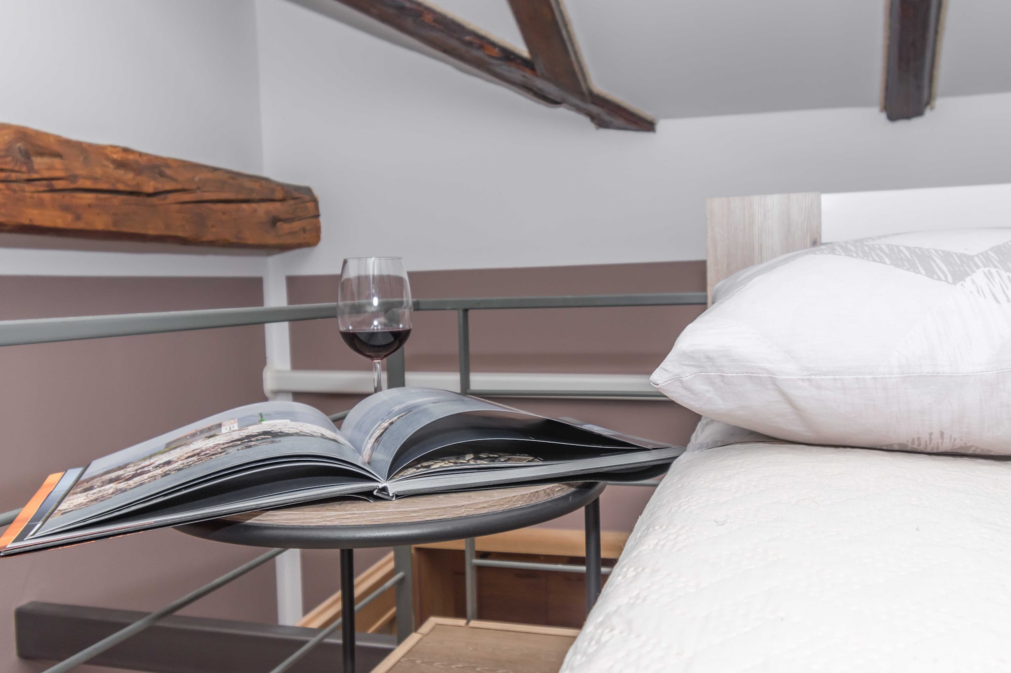 Apartment Ivan - Two Badroom Apartment with Hot Tob-Schlafzimmer