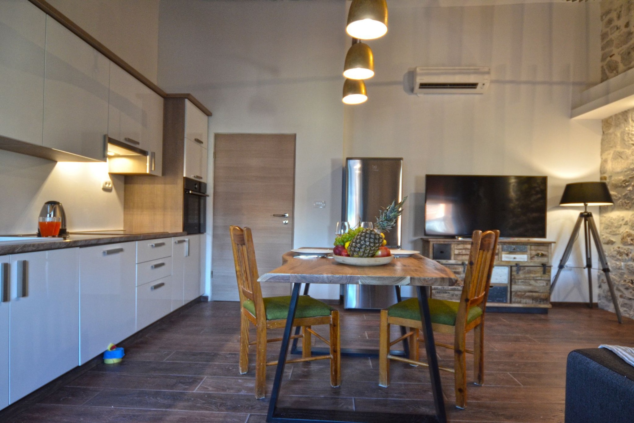 Elegant Rovinj Old Town Apartment - One Bedroom Apartment-Küche