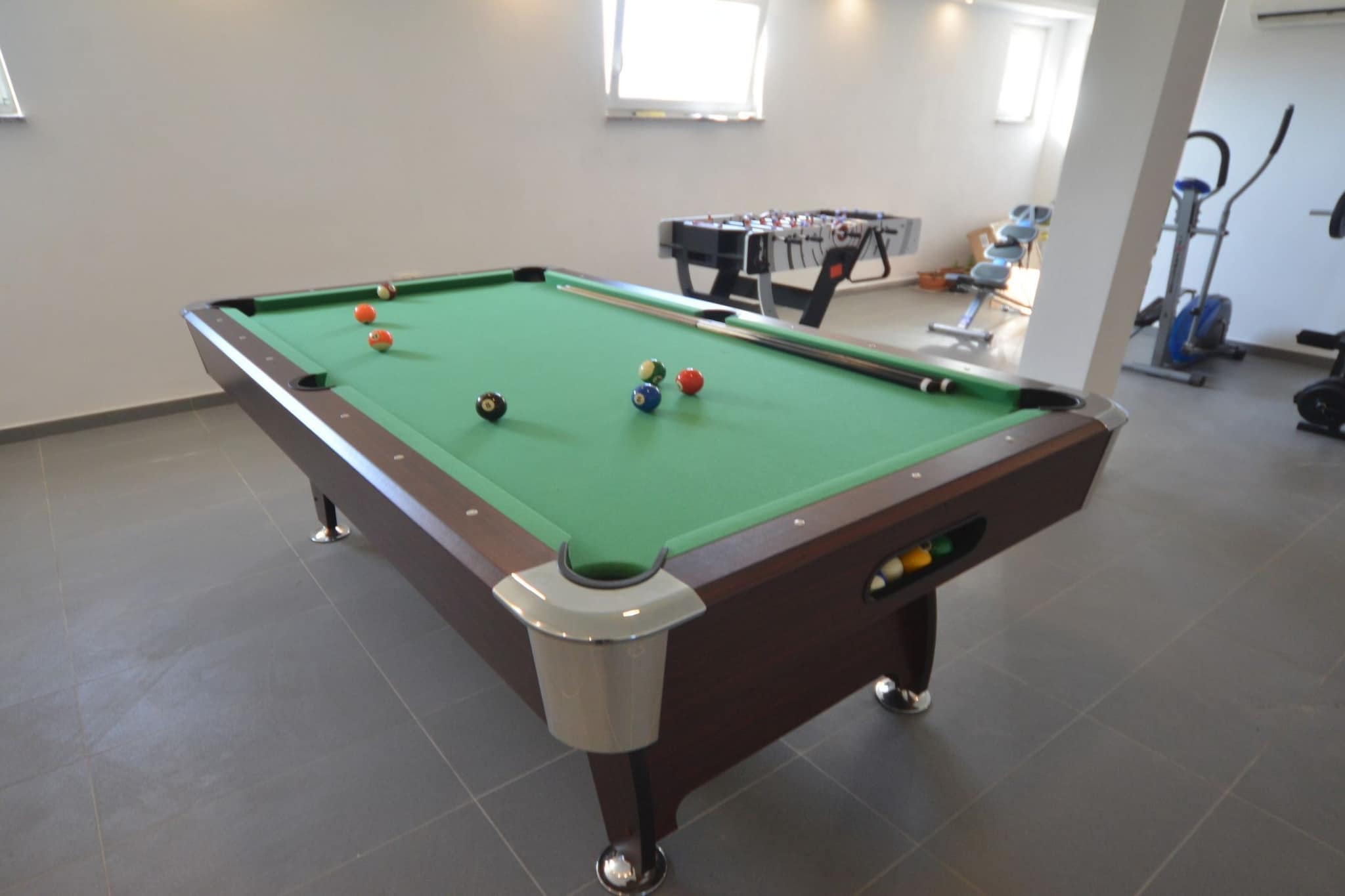 Exquisite Secluded Villa with Pool - Four Bedroom Villa with Pool-Innen