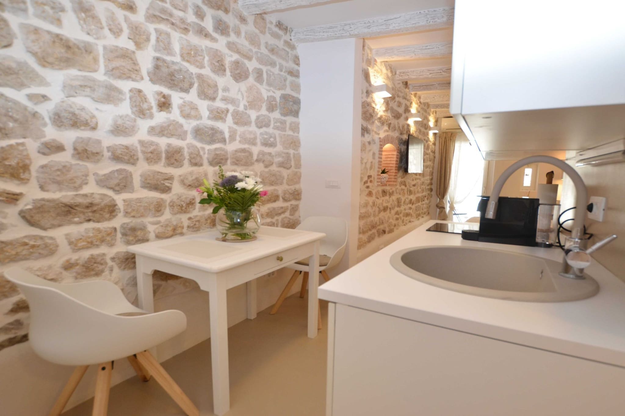 Chic and Stylish Old Town Rovinj Apartment - Studio Apartment