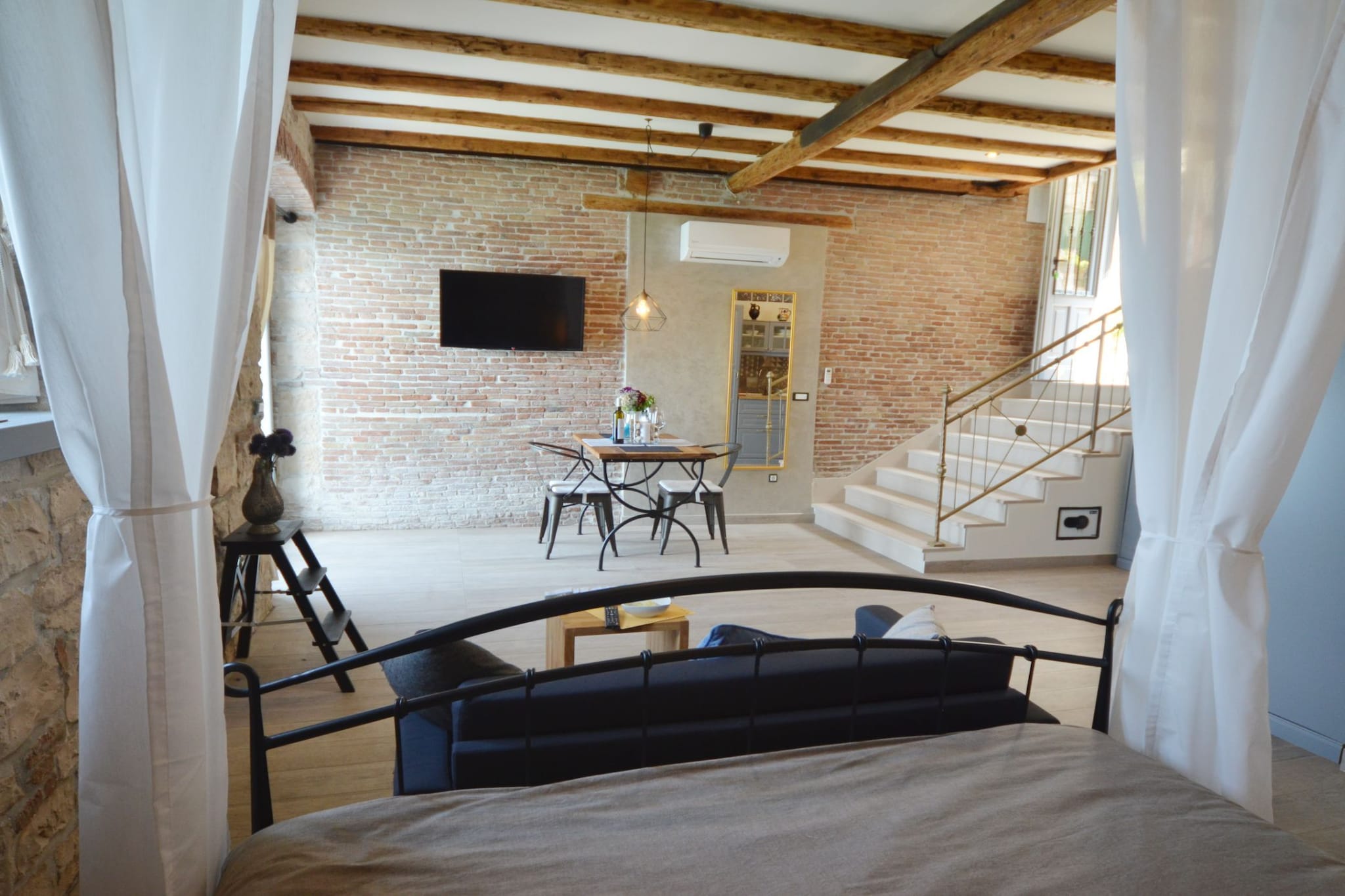 Seafront Rovinj Oasis Apartment - Studio Apartment with Sea View-Schlafzimmer