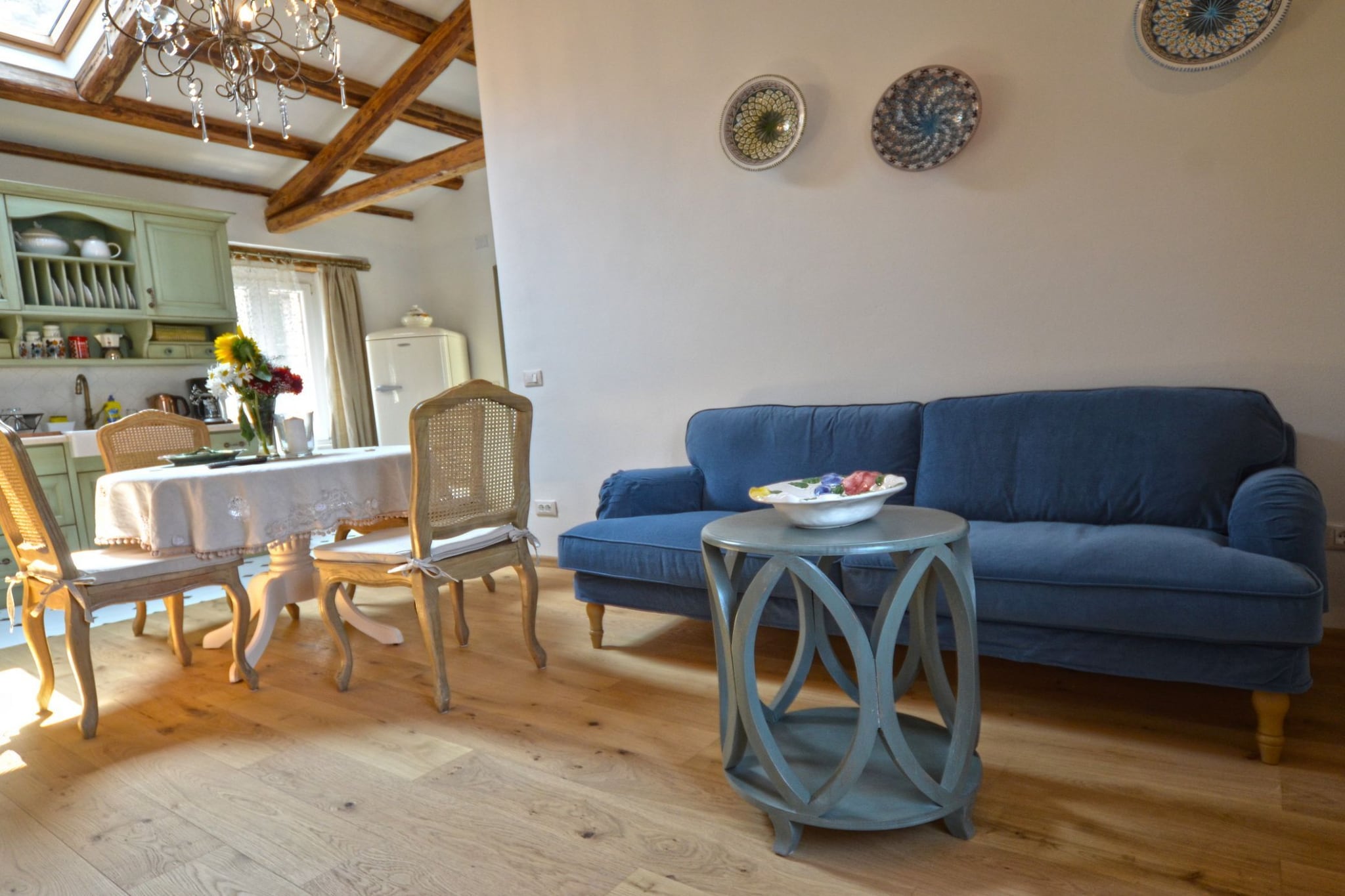 Serene Sea View Rovinj Apartment - Two Bedroom Apartment with Sea View-Wohnzimmer