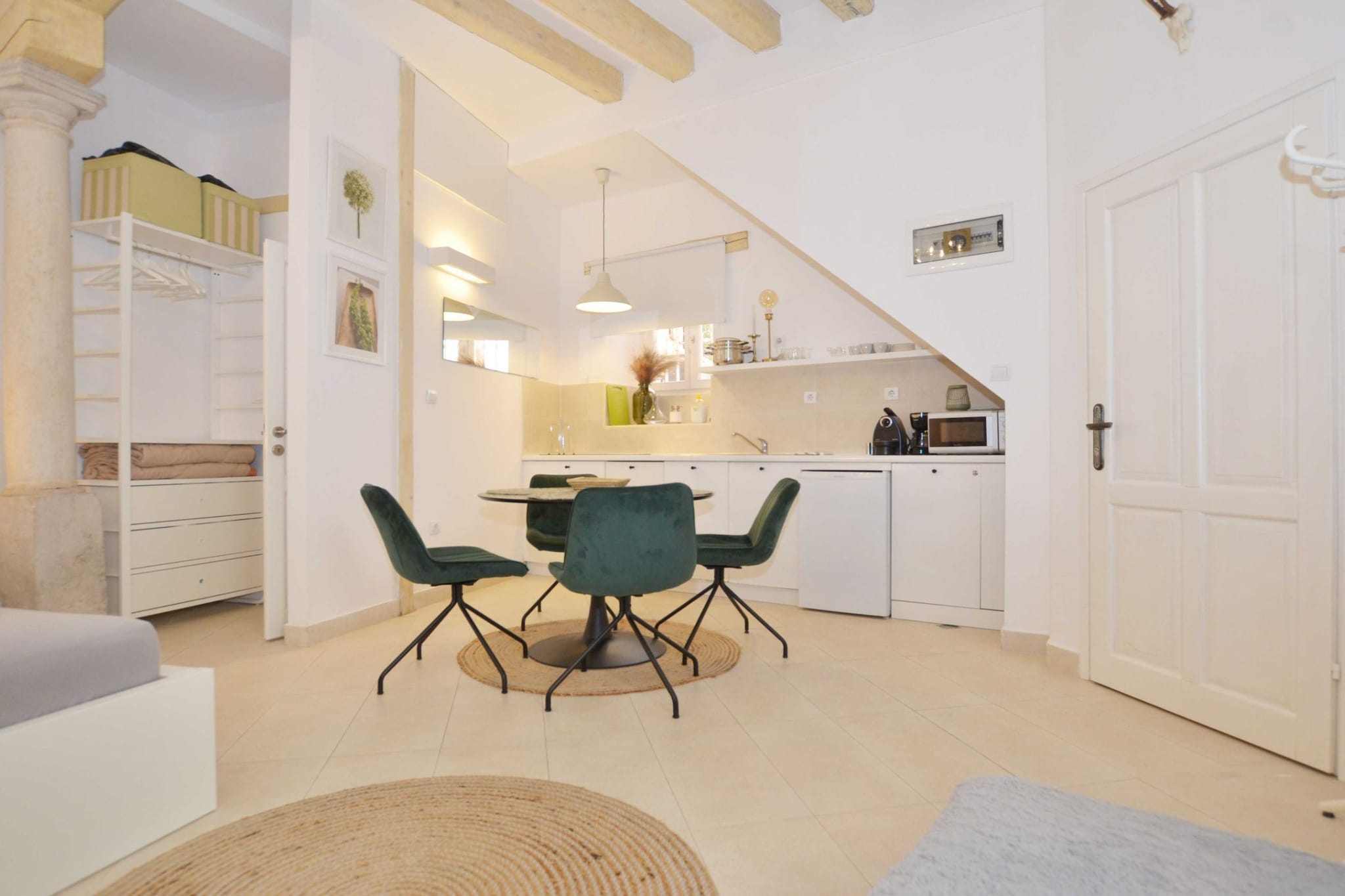 Modern and Cozy Rovinj Old Town Apartments - Studio Apartment (owner Oliva)-Kitchen