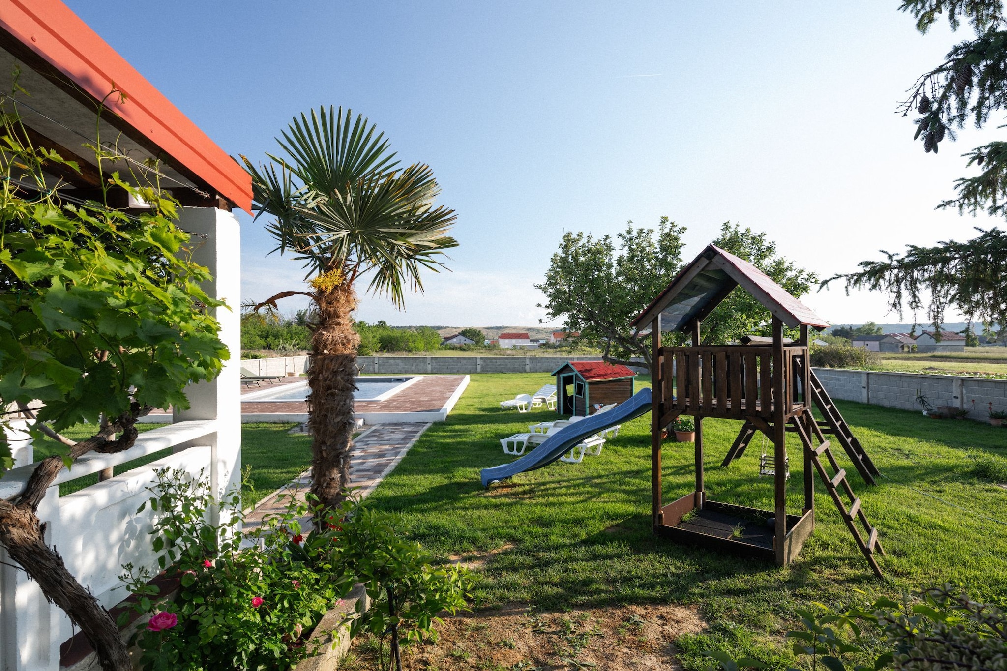 Three-Bedroom House-Uitzicht