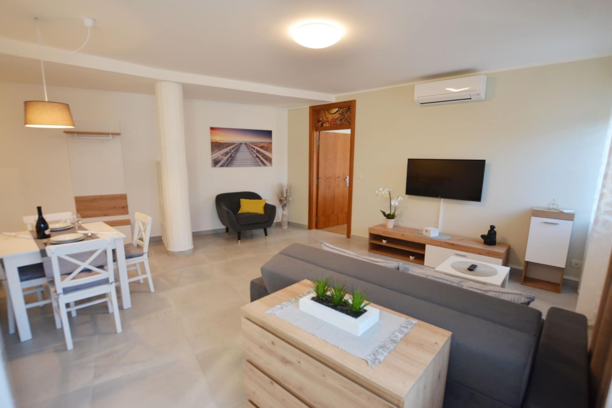 Stylish and Modern Rovinj Apartment - One Bedroom Apartment-Living room
