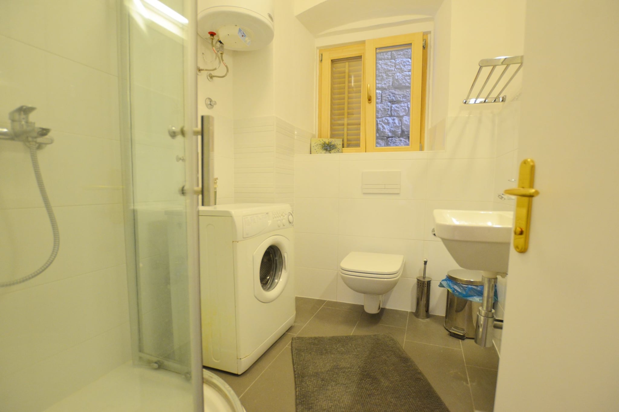 Downtown Rovinj Charming Nest Apartment - One Bedroom Apartment-Bathroom