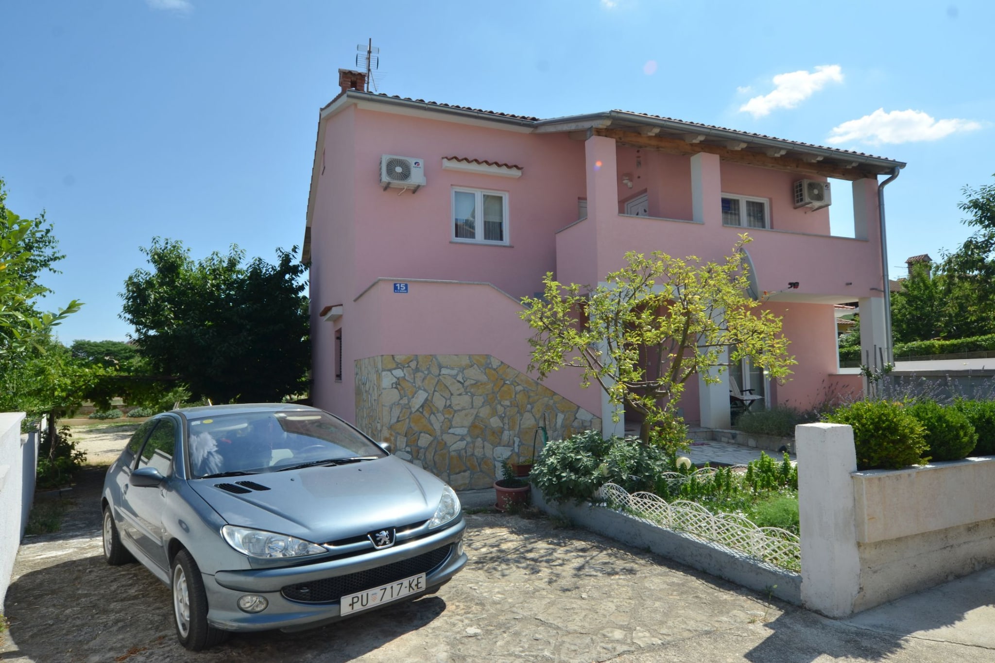 Peaceful and Elegant Rovinj Apartment - One Bedroom Apartment with Balcony-Outdoor