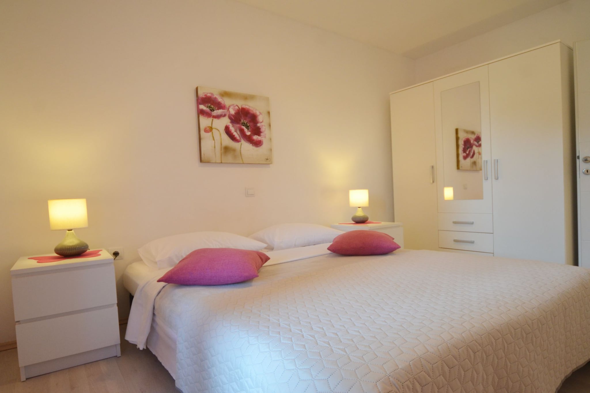 Peaceful and Elegant Rovinj Apartment - One Bedroom Apartment with Balcony-Bedroom