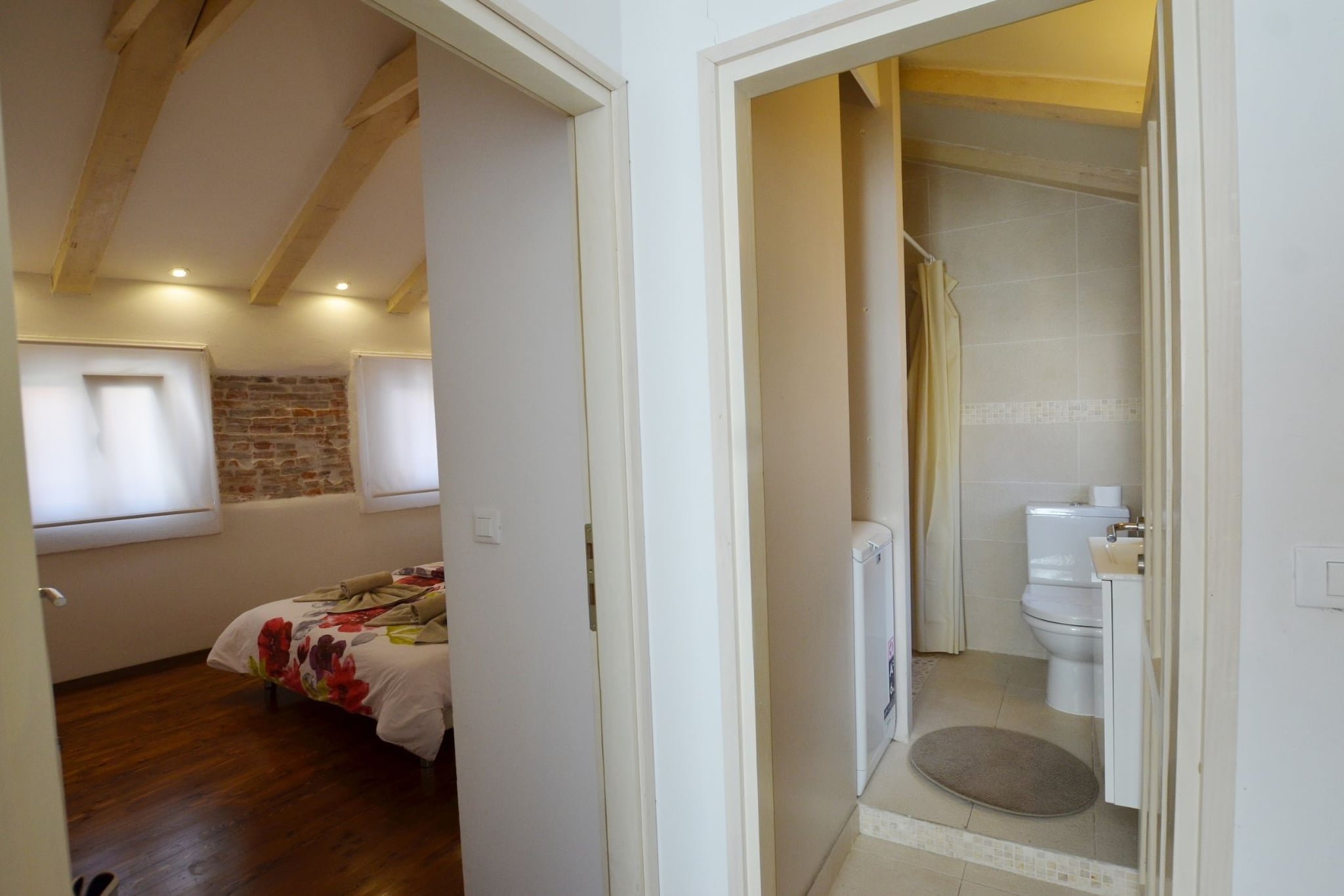 Trendy and Chic Rovinj Downtown Apartments - Standard One Bedroom Apartment (owner Attick)-Schlafzimmer