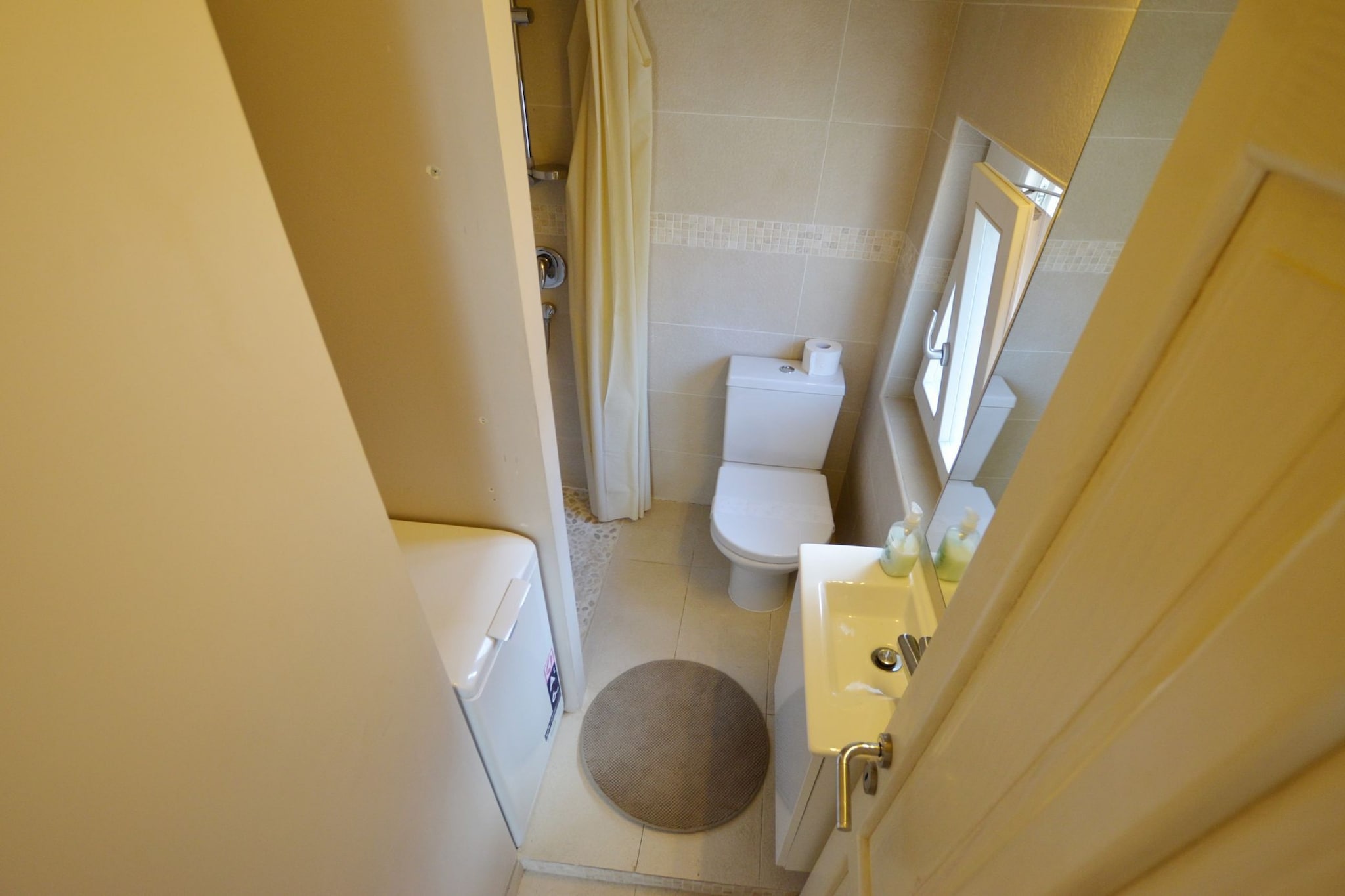 Trendy and Chic Rovinj Downtown Apartments - Standard One Bedroom Apartment (owner Attick)-Badezimmer