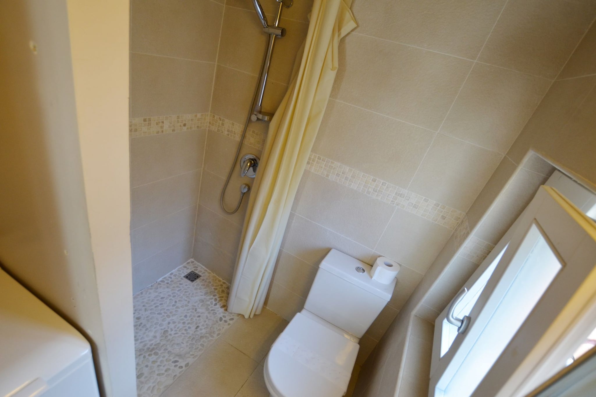 Trendy and Chic Rovinj Downtown Apartments - Standard One Bedroom Apartment (owner Attick)-Badezimmer