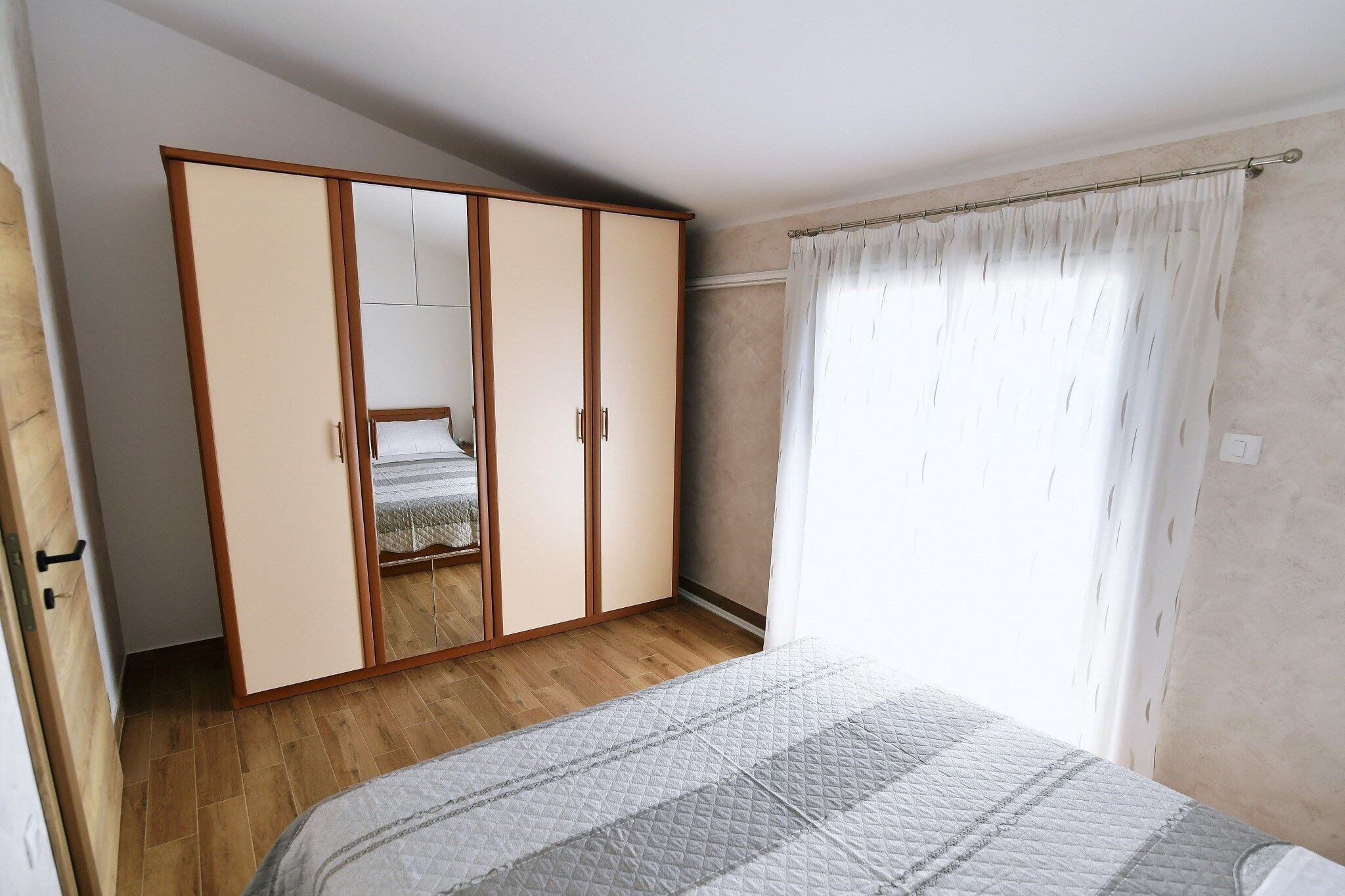 Charming Holiday Home with Terrace and Garden - One Bedroom Holiday Home-Bedroom