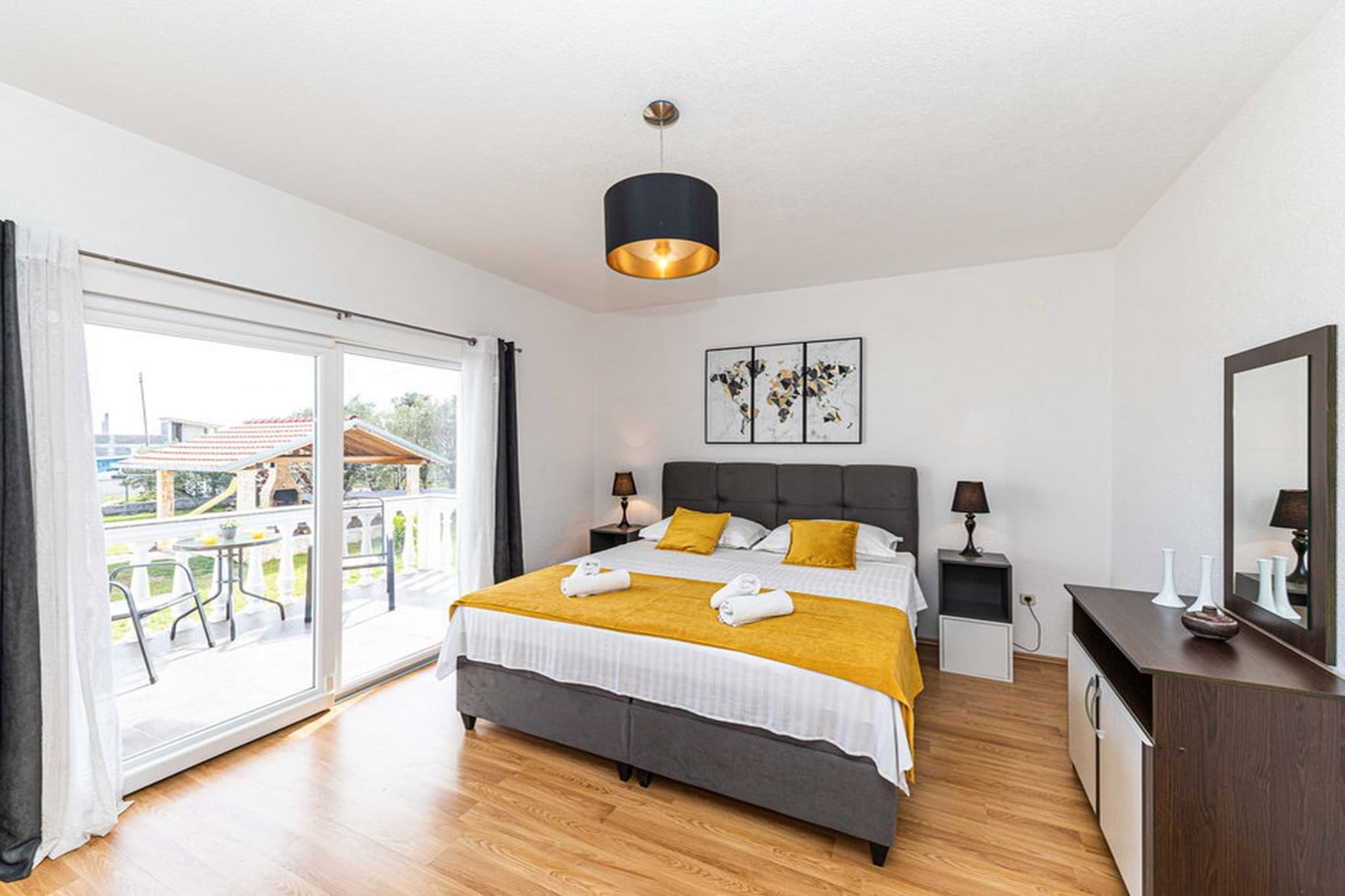 Exquisite Spacious Villa Bufaline with Pool and Gym - Eight Bedroom Villa with Pool and Gym-Bedroom