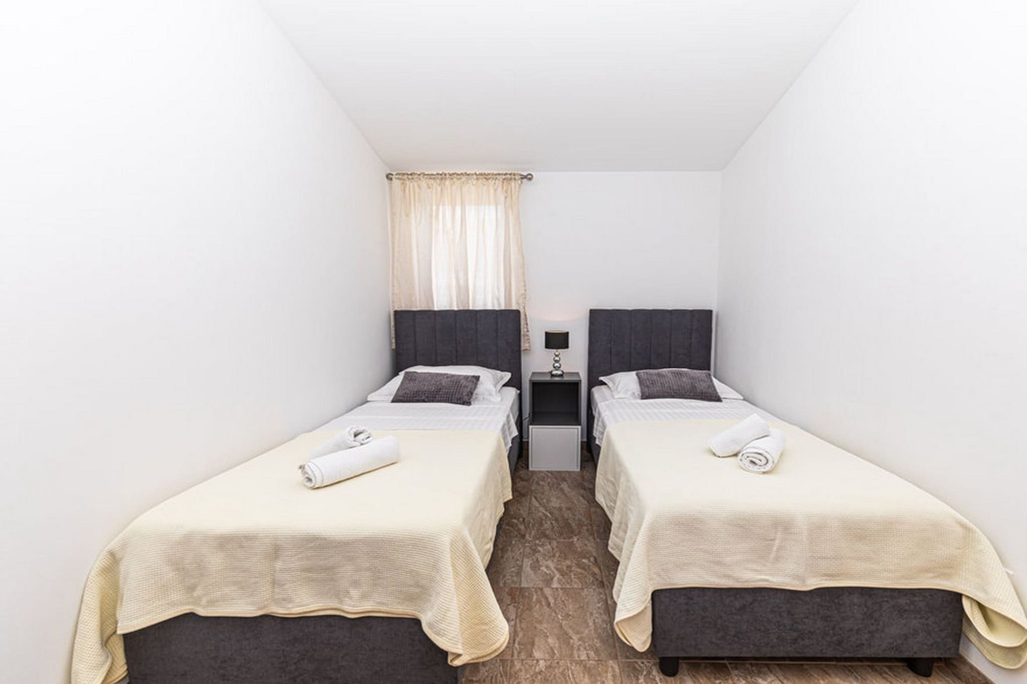 Exquisite Spacious Villa Bufaline with Pool and Gym - Eight Bedroom Villa with Pool and Gym-Bedroom