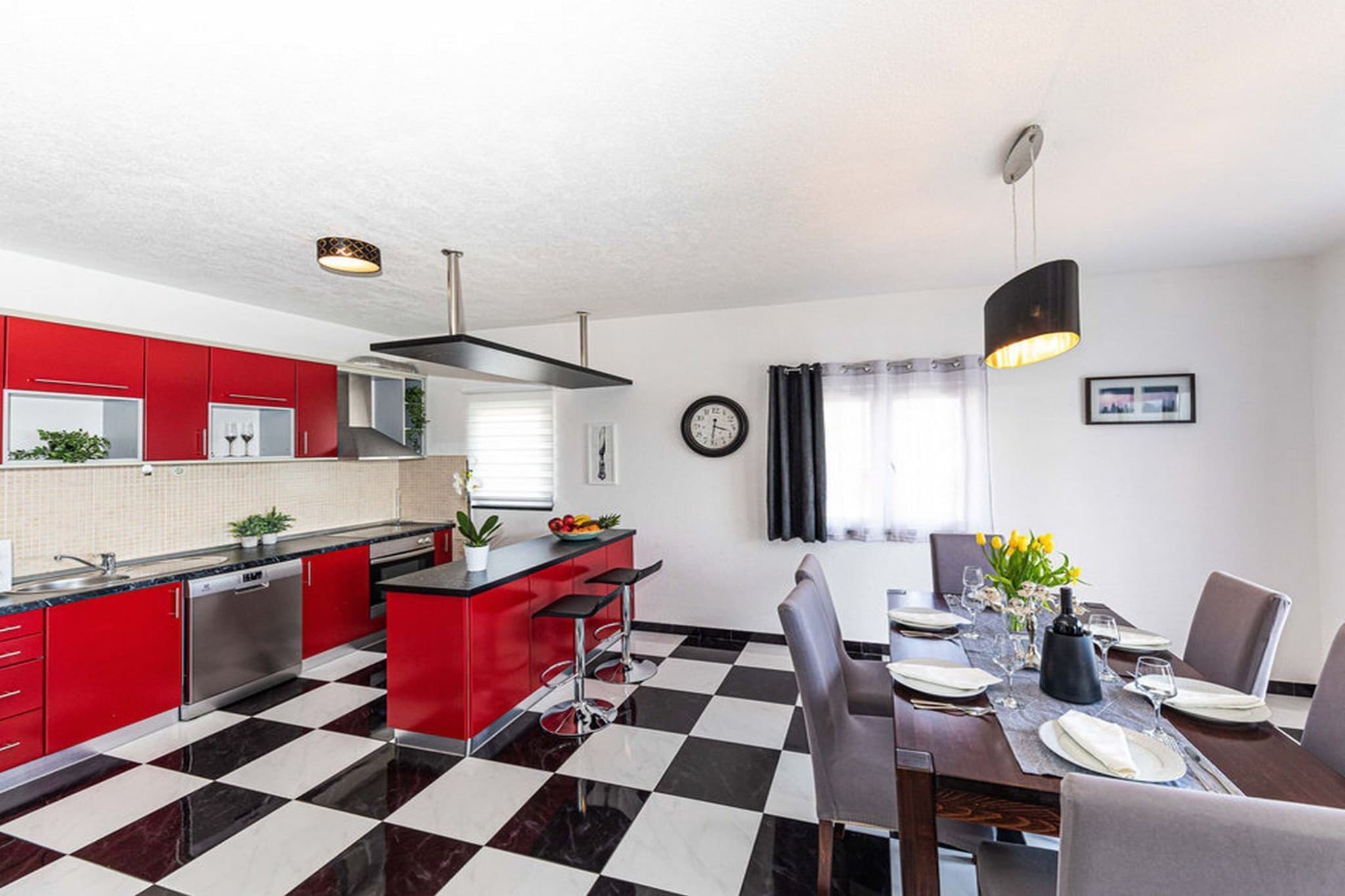 Exquisite Spacious Villa Bufaline with Pool and Gym - Eight Bedroom Villa with Pool and Gym-Kitchen