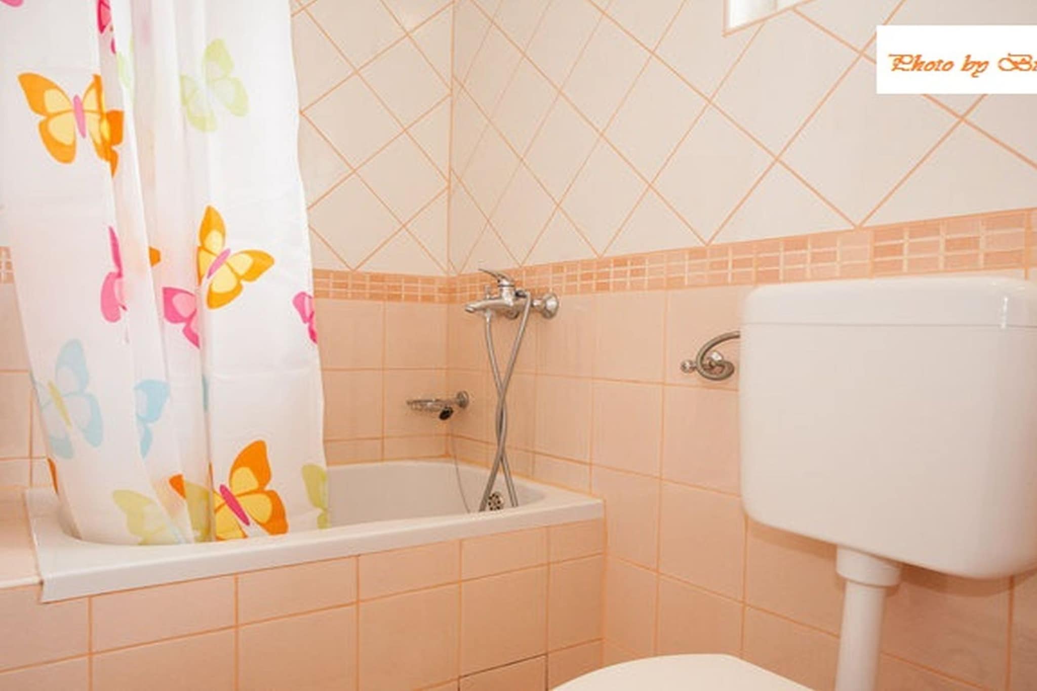Apartments Bionda Senj - One Bedroom Apartment with Terrace 4-Salle de bain
