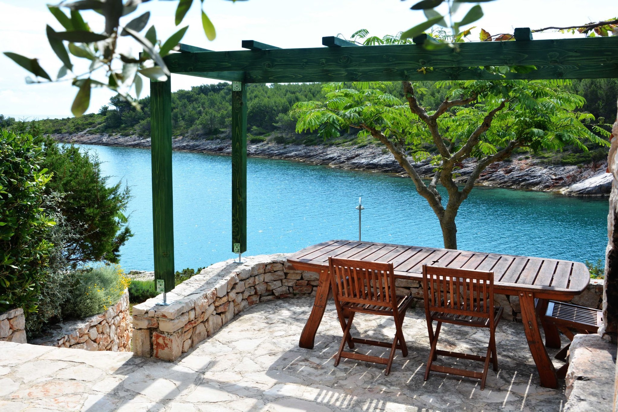 Blissful Bay Apartments Vrboska - Studio with Terrace (owner Ruzmarin)-Außenbereich