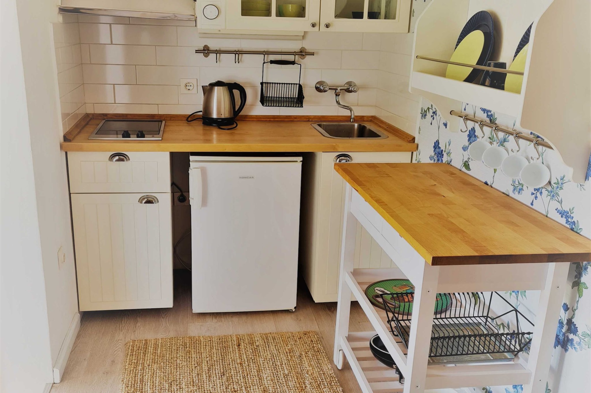 Blissful Bay Apartments Vrboska - Studio with Terrace (owner Ruzmarin)