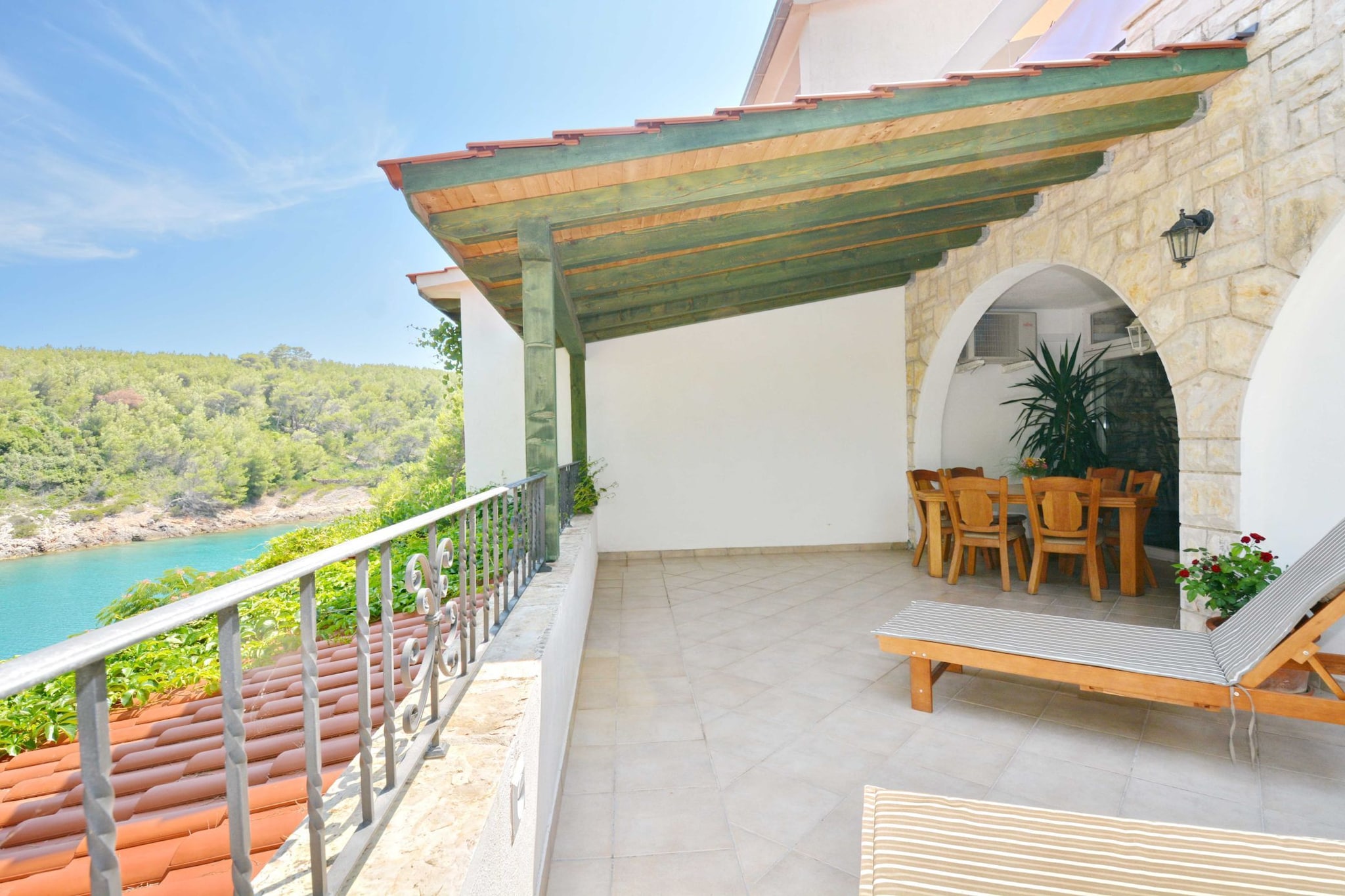 Blissful Bay Apartments Vrboska - Two Bedroom Apartment with Terrace (owner Kadulja)-Terrasse
