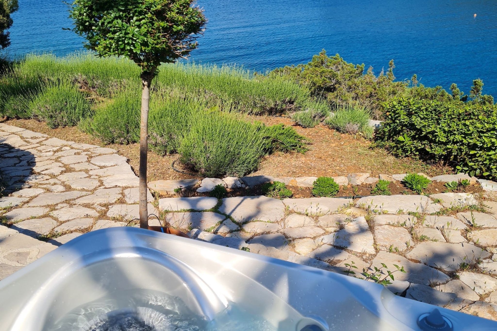 Blissful Bay Apartments Vrboska - One Bedroom Apartment with Balcony (owner Smokva)