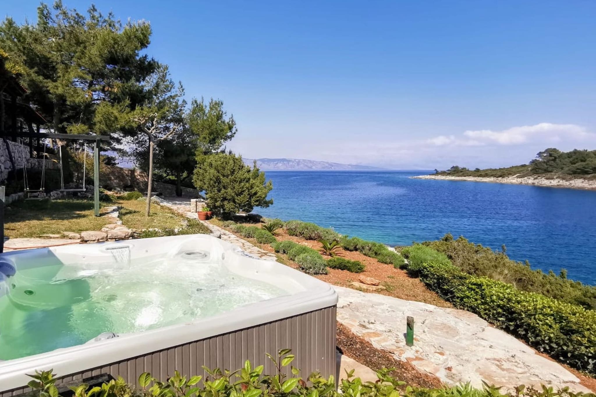Blissful Bay Apartments Vrboska - One Bedroom Apartment with Balcony (owner Smokva)-Buitenlucht
