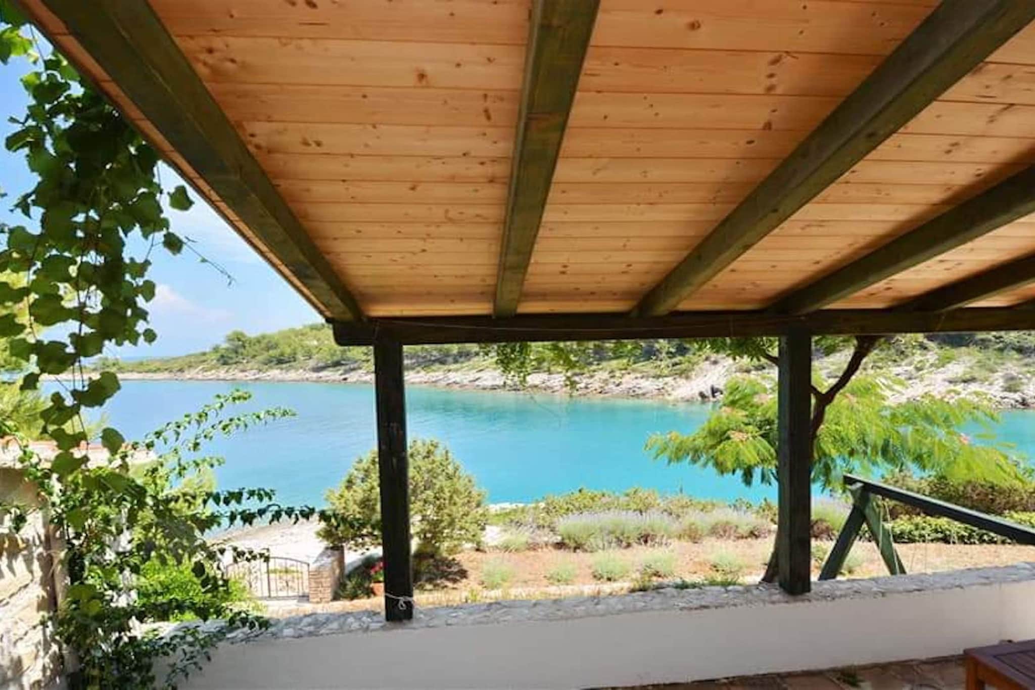 Blissful Bay Apartments Vrboska - One Bedroom Apartment with Terrace (owner Lovor)-Außenbereich