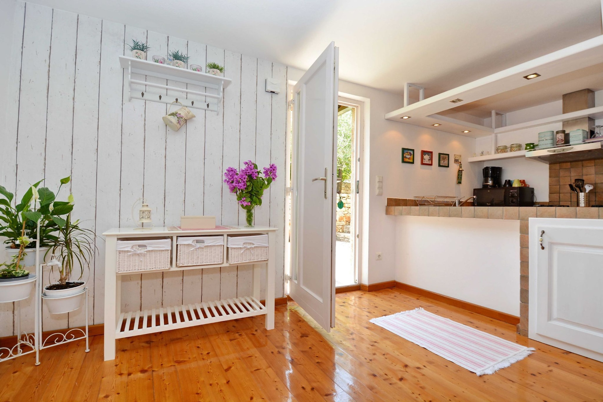 Blissful Bay Apartments Vrboska - One Bedroom Apartment with Terrace (owner Lovor)-Küche