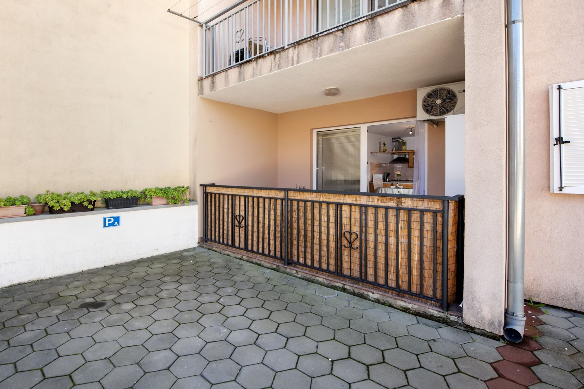 Brigth and Breezy Rovinj Apartments - Classic One Bedroom Apartment (owner Ita 1)-Outdoor