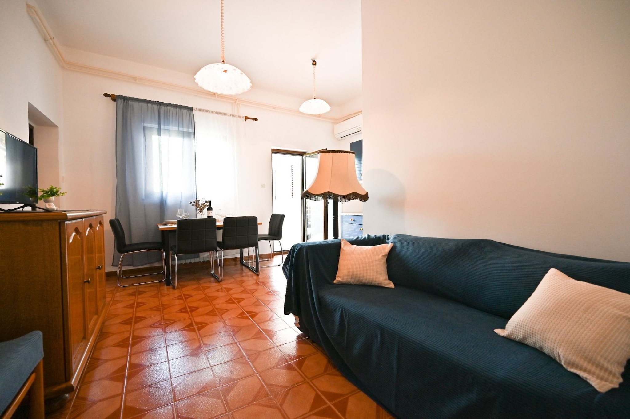 Green and Lush Apartments with Terrace - Classic Two Bedroom Apartment with Terrace (owner Apartment 1)