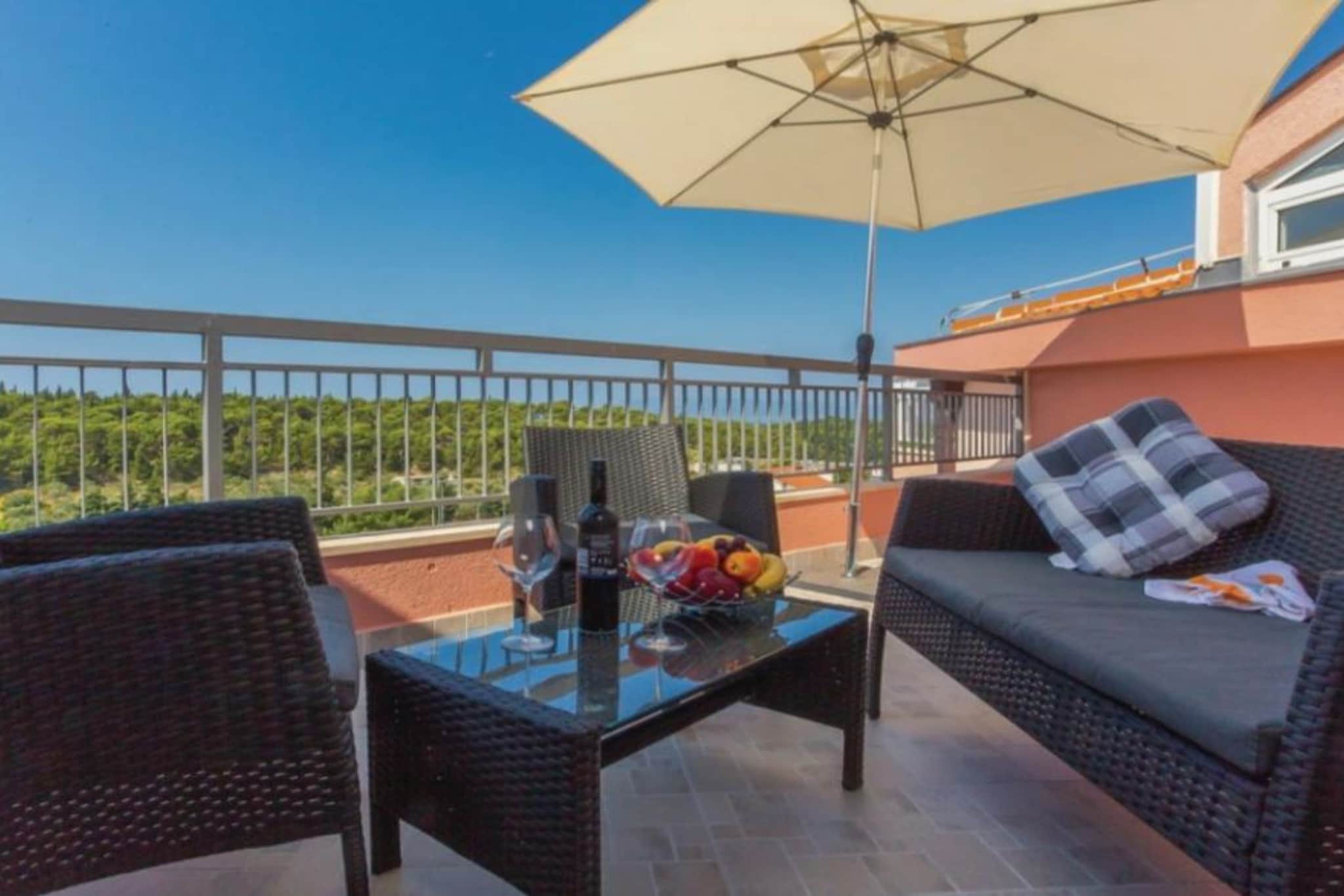 Apartments Grljusic - One Bedroom Apartment 208