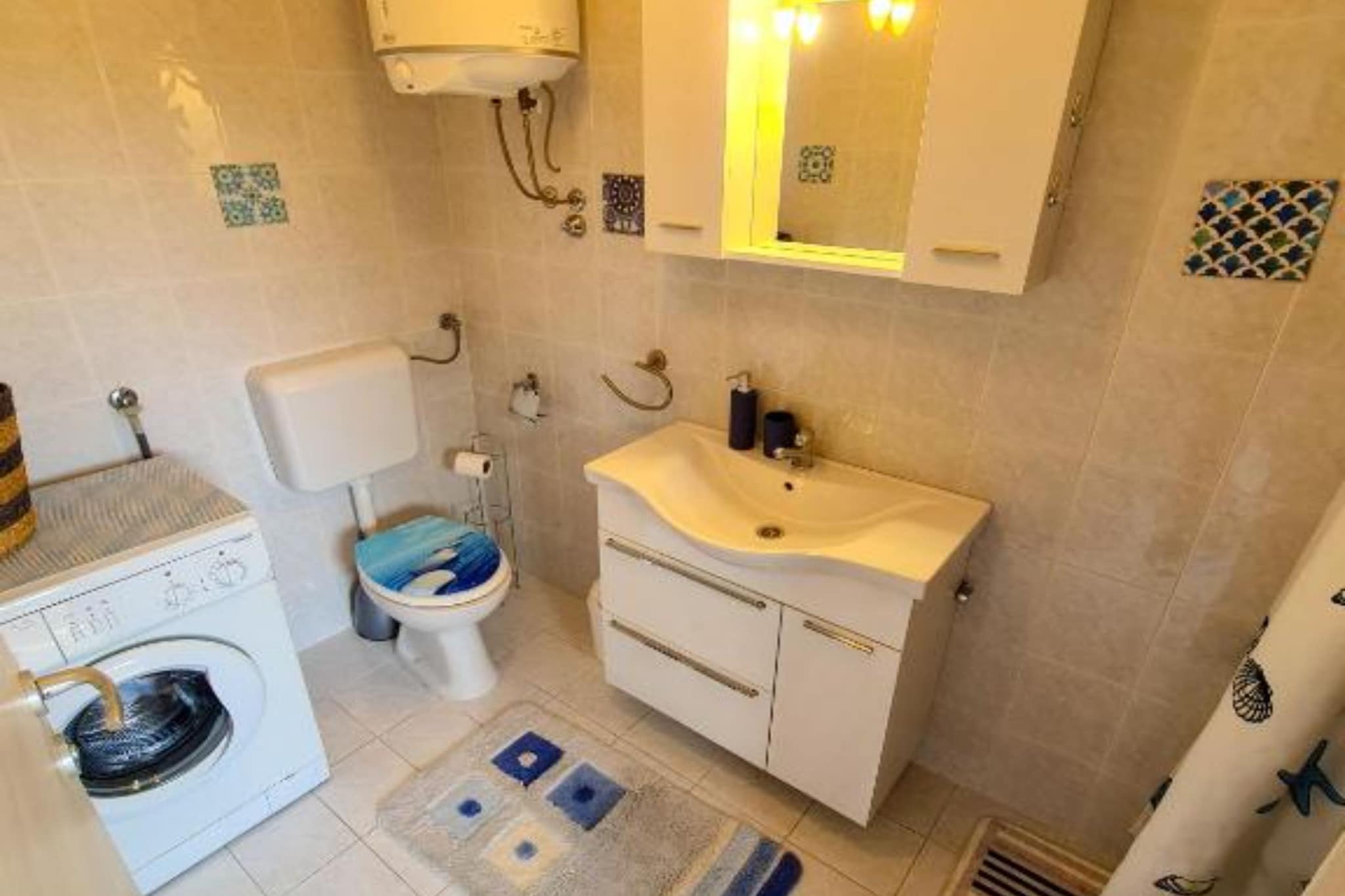 Apartments Marko - One Bedroom Apartment (Ground Floor)-Badezimmer