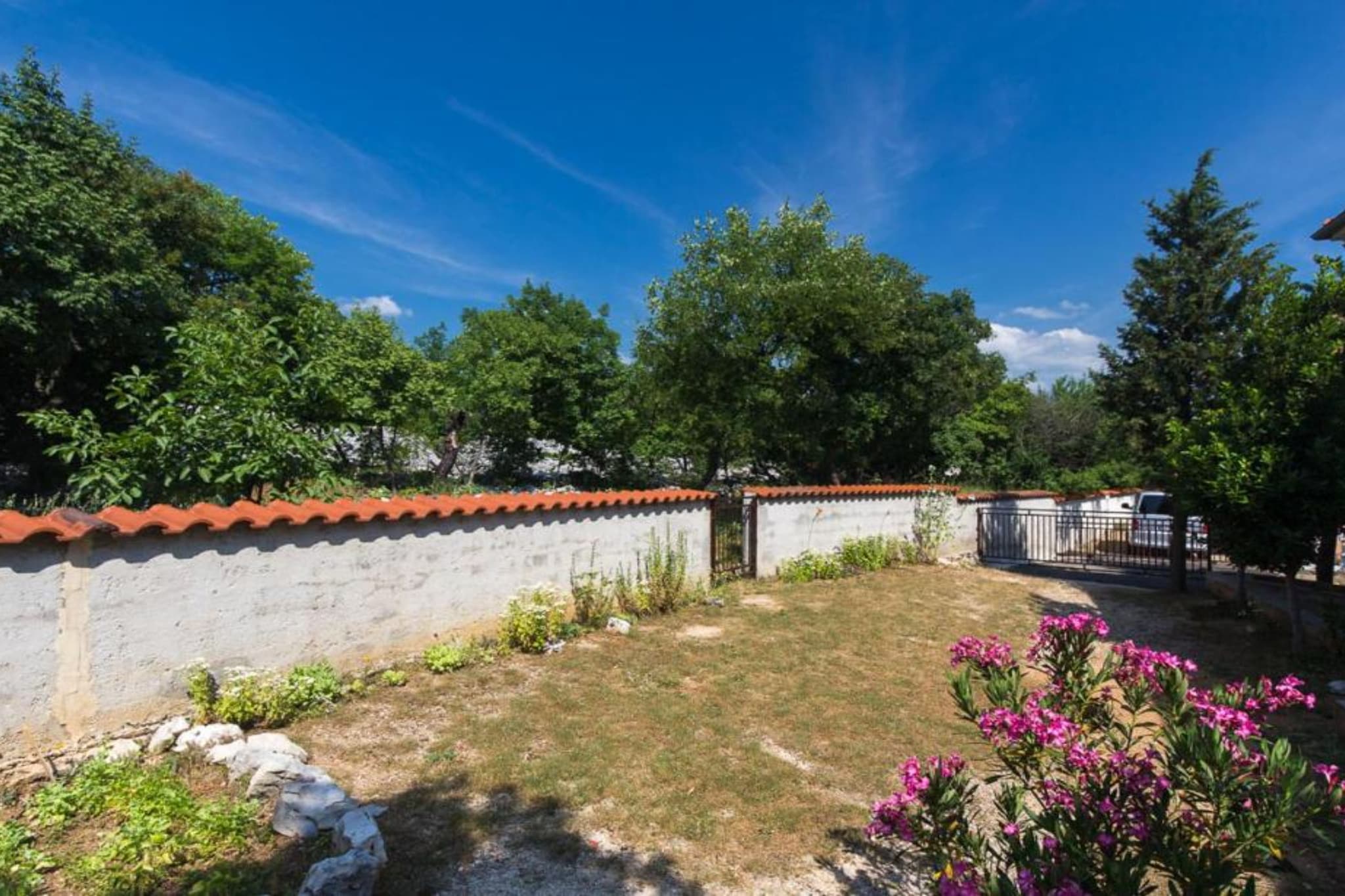 Apartments Marko - Three Bedroom Apartment with Sea View-Außenbereich