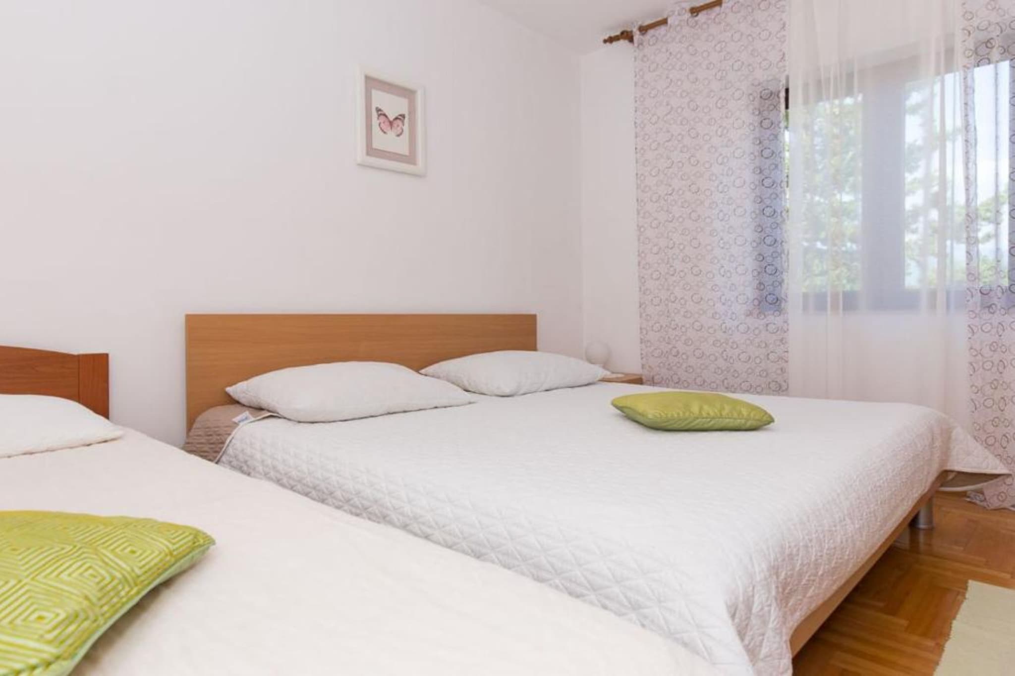 Apartments Marko - Three Bedroom Apartment with Sea View-Schlafzimmer